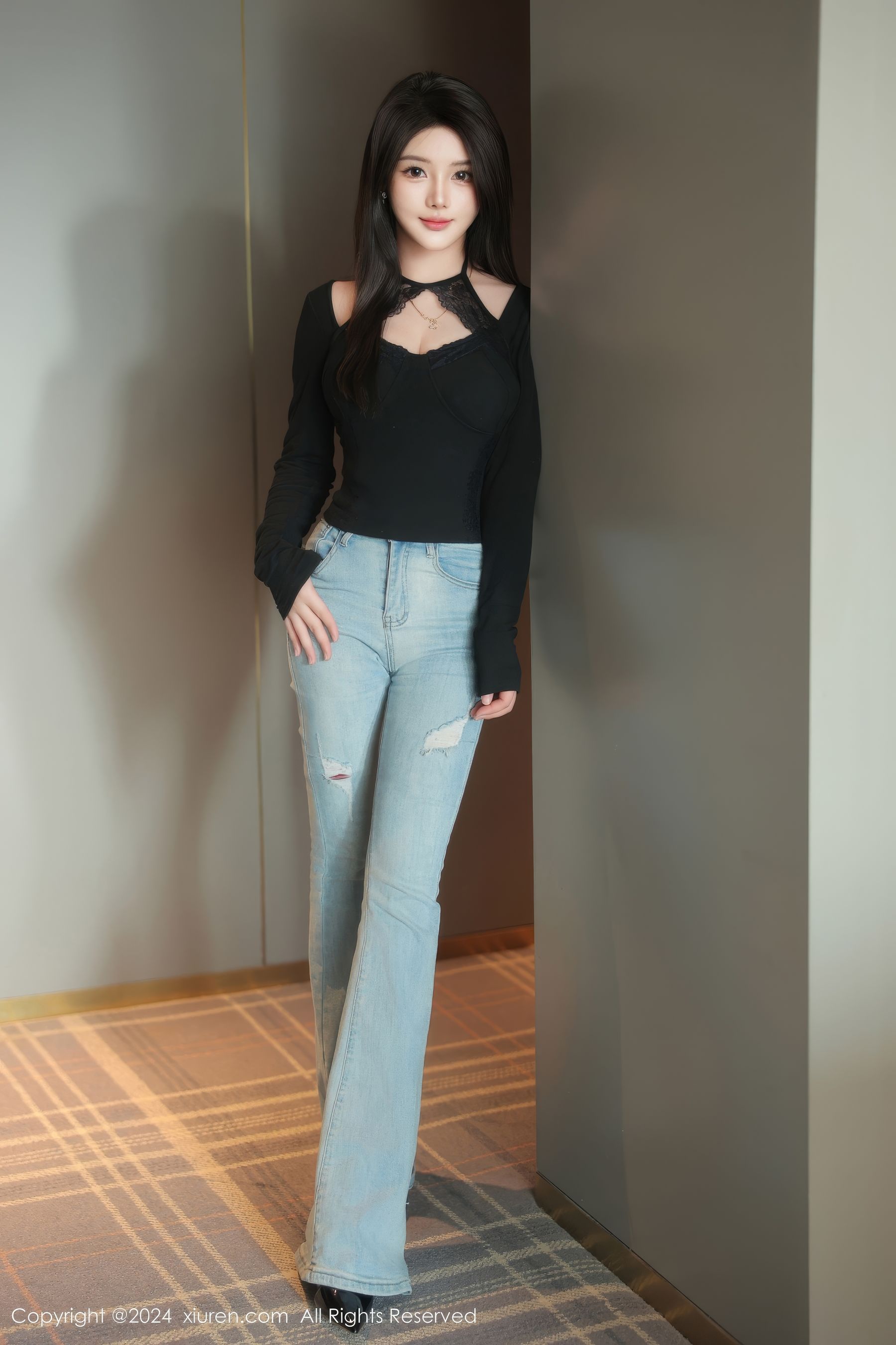 [秀人XiuRen] 2024.12.27 No.9666 爱酱里_第1张