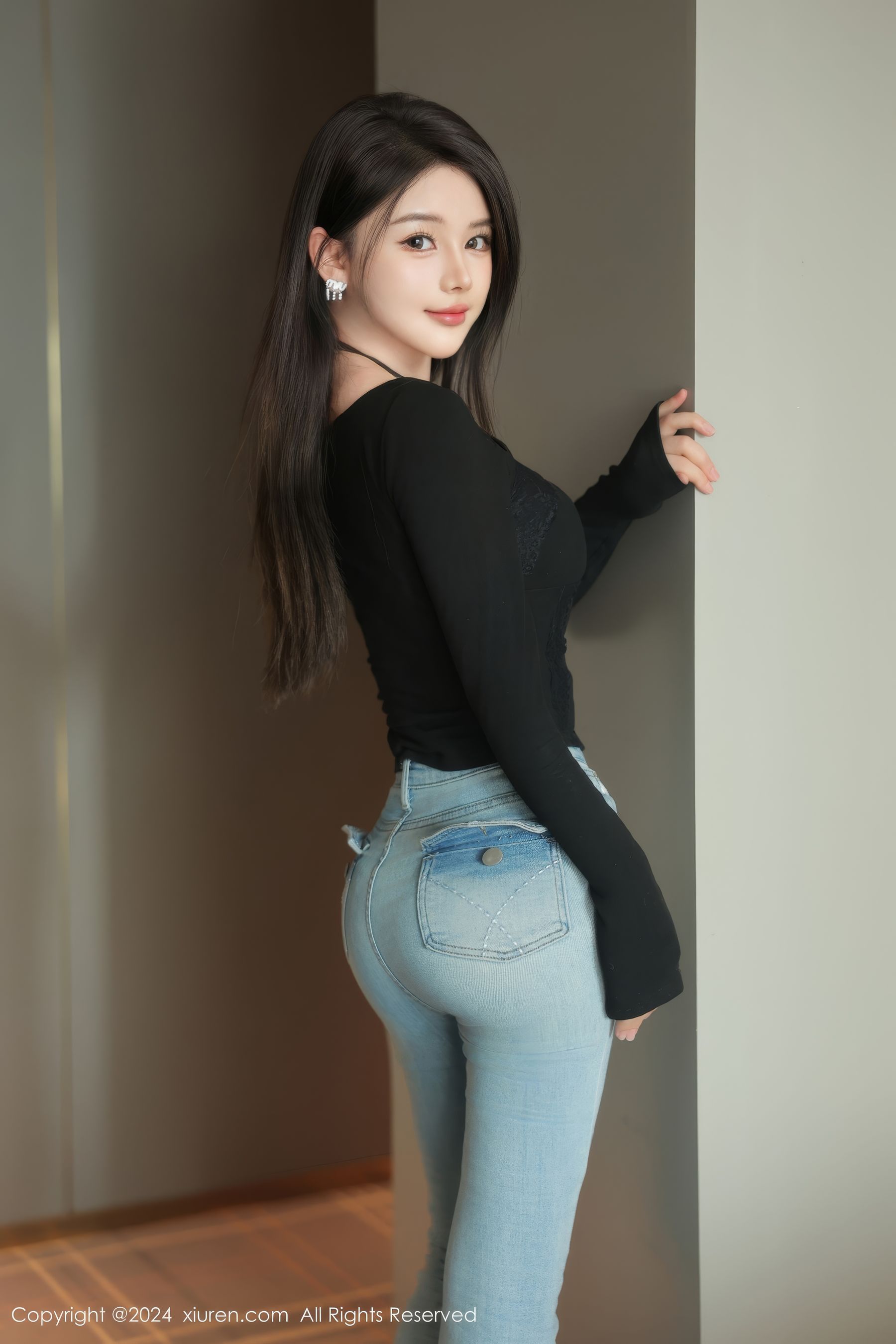 [秀人XiuRen] 2024.12.27 No.9666 爱酱里_第2张