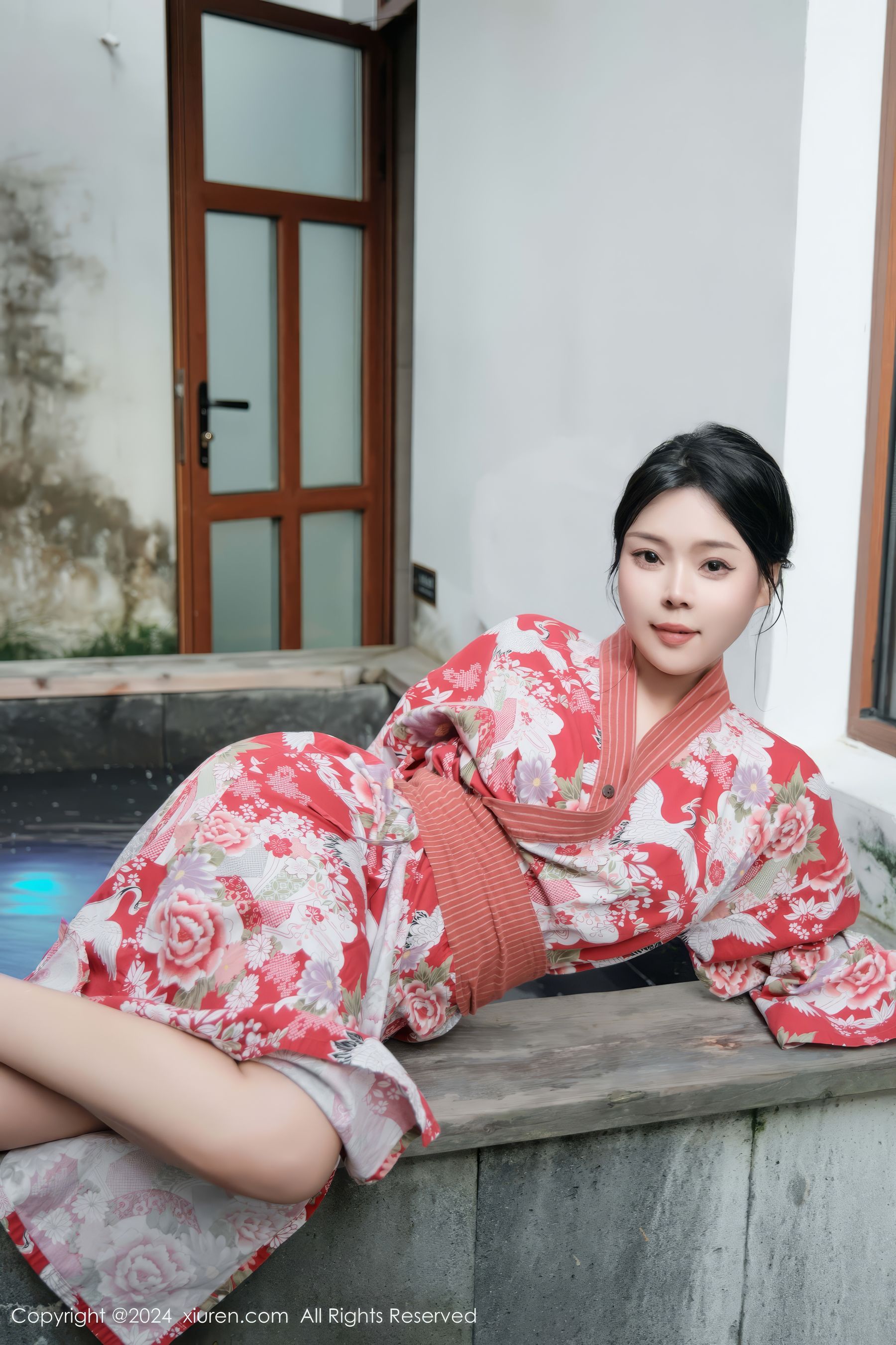 [秀人XiuRen] 2024.12.31 No.9687 麦田_第1张