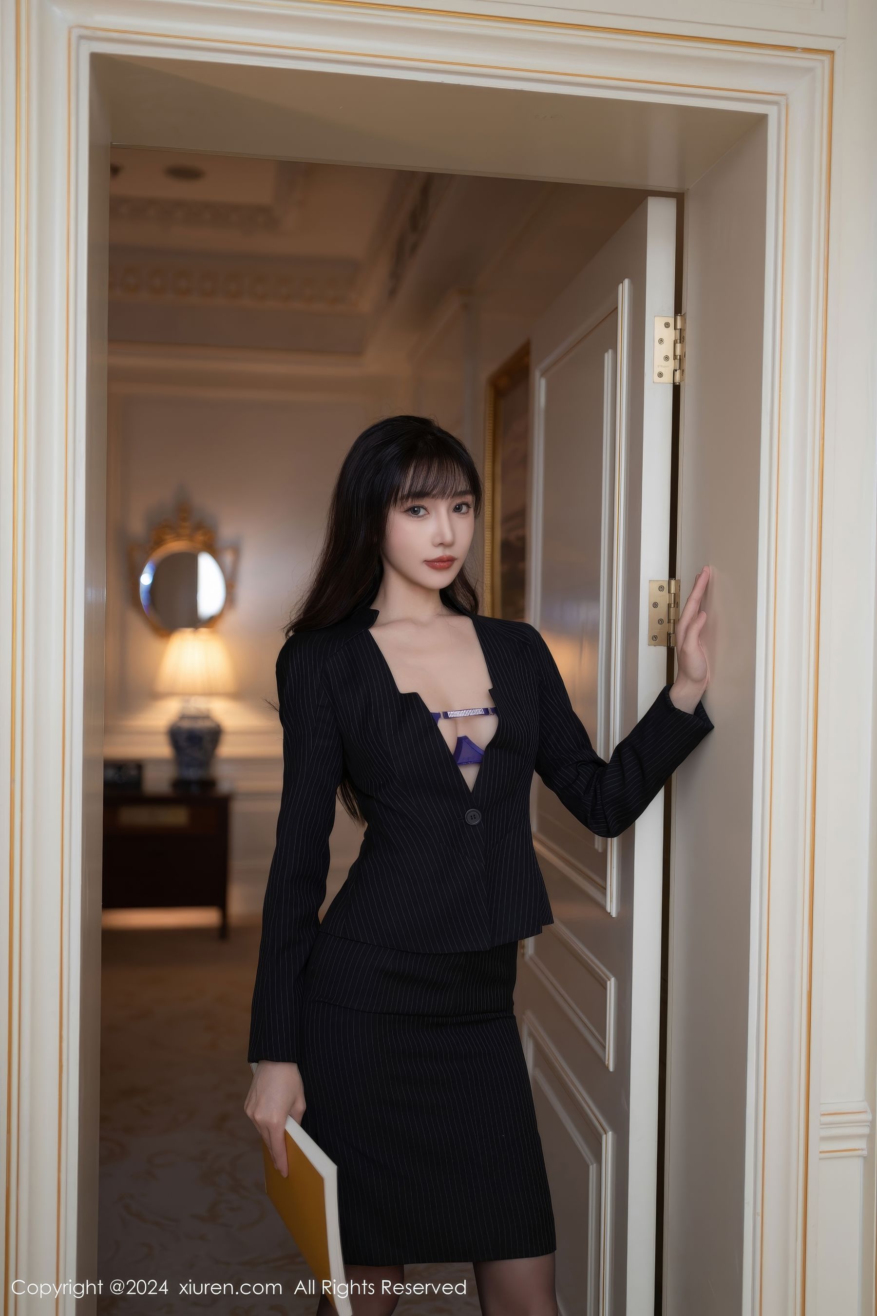 [秀人XiuRen] 2024.12.31 No.9692 安然anran_第2张