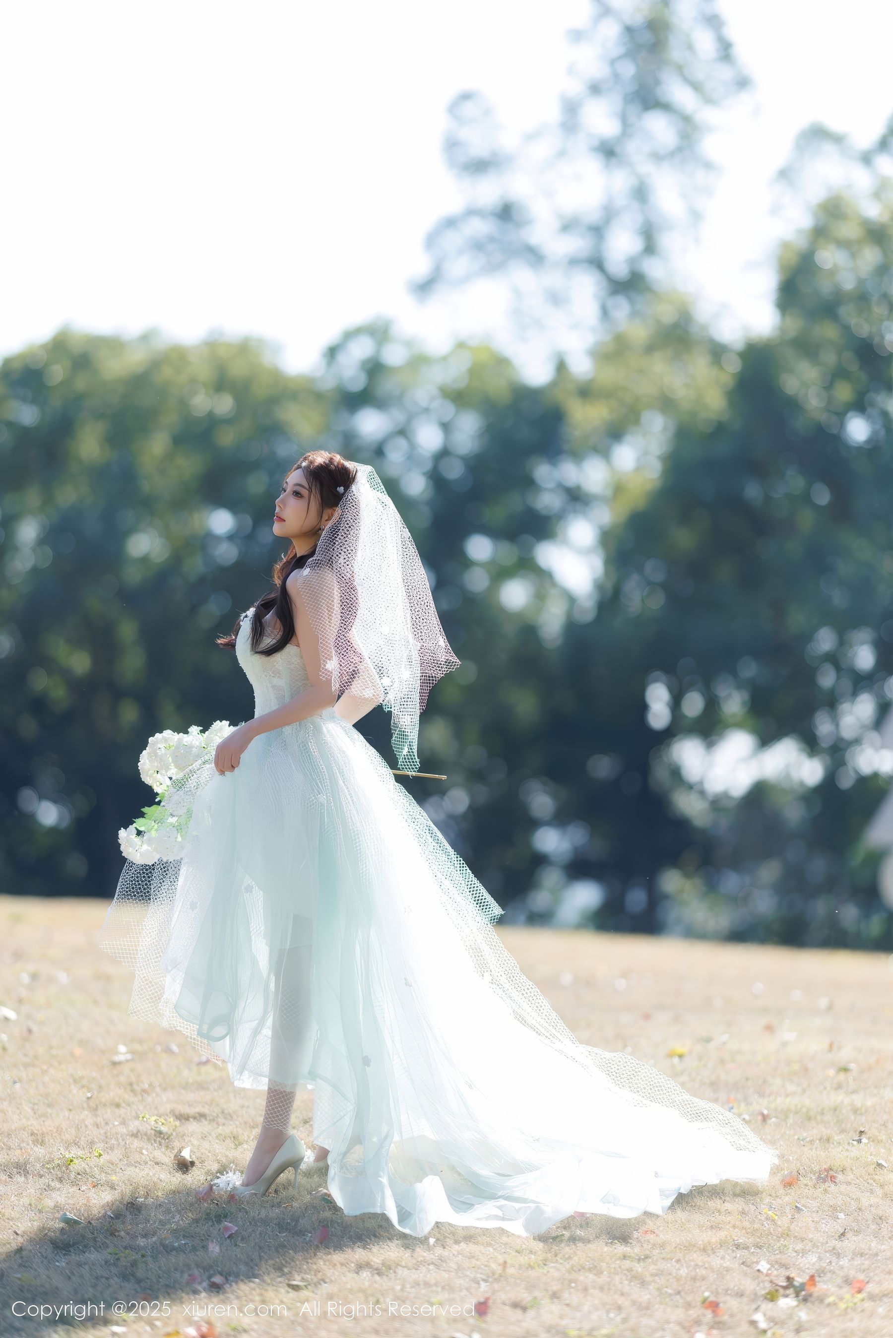 [秀人XiuRen] 2025.01.07 No.9722 杨晨晨Yome_第2张