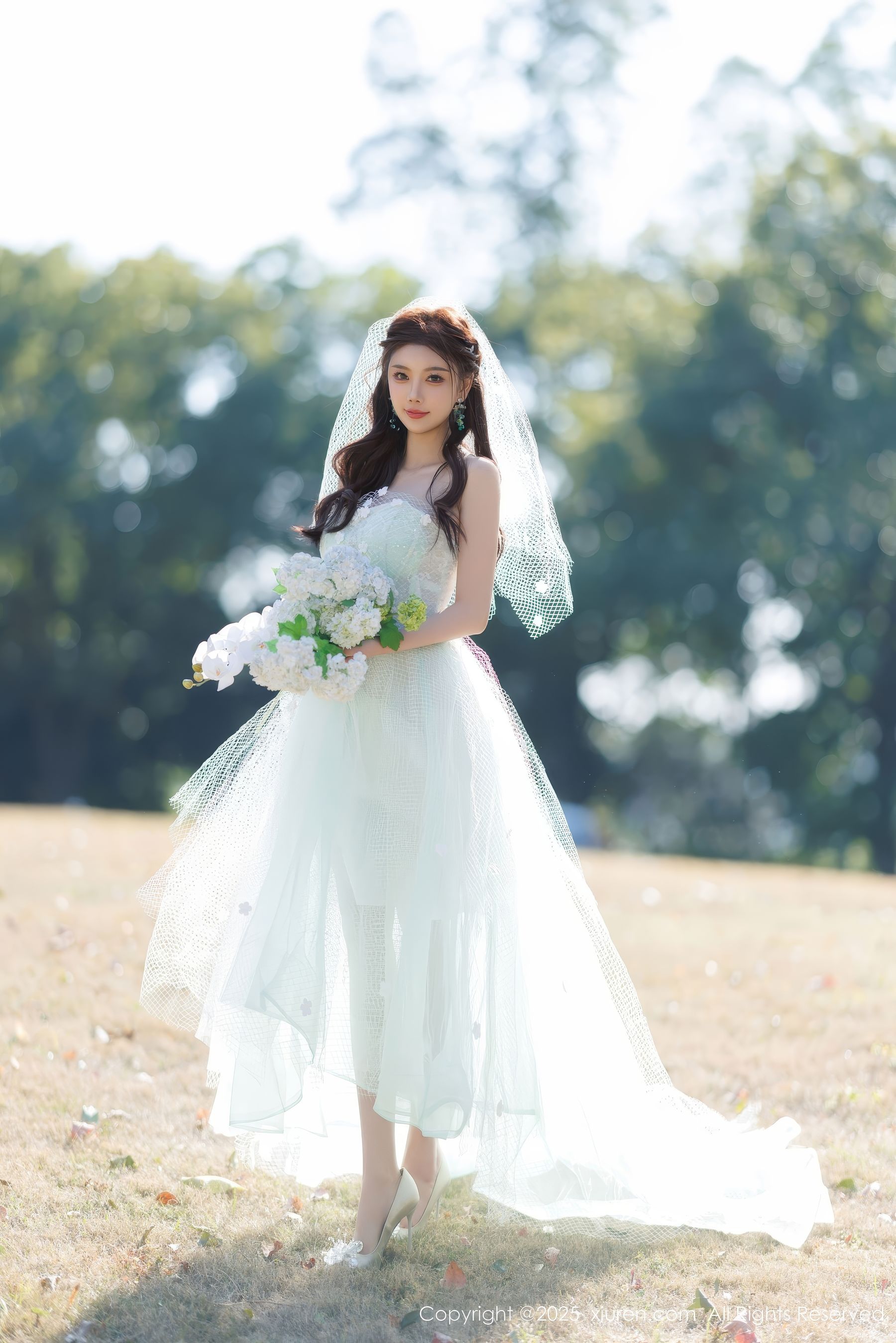 [秀人XiuRen] 2025.01.07 No.9722 杨晨晨Yome_第4张