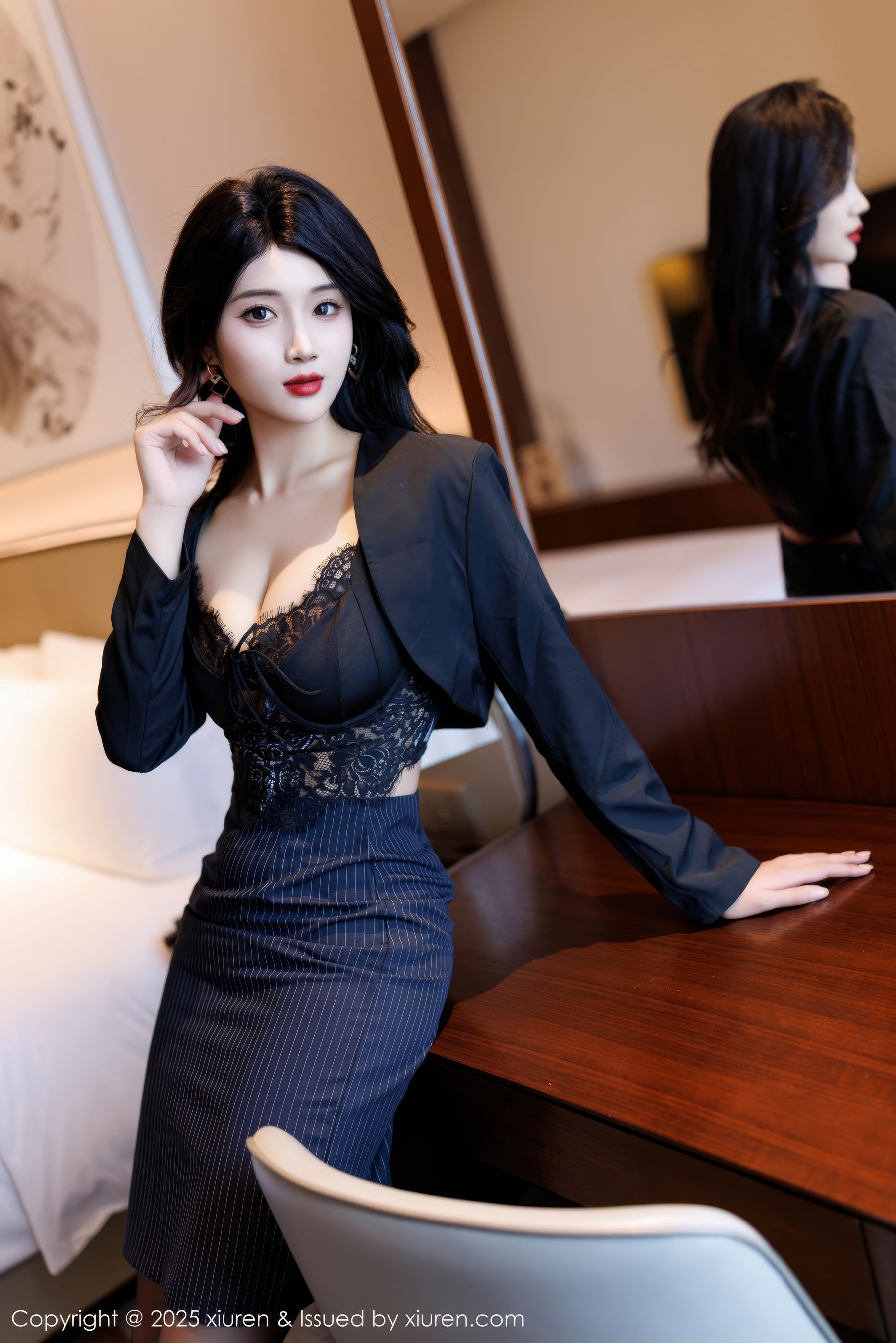 [秀人XiuRen] 2025.01.08 No.9728 南乔_第3张