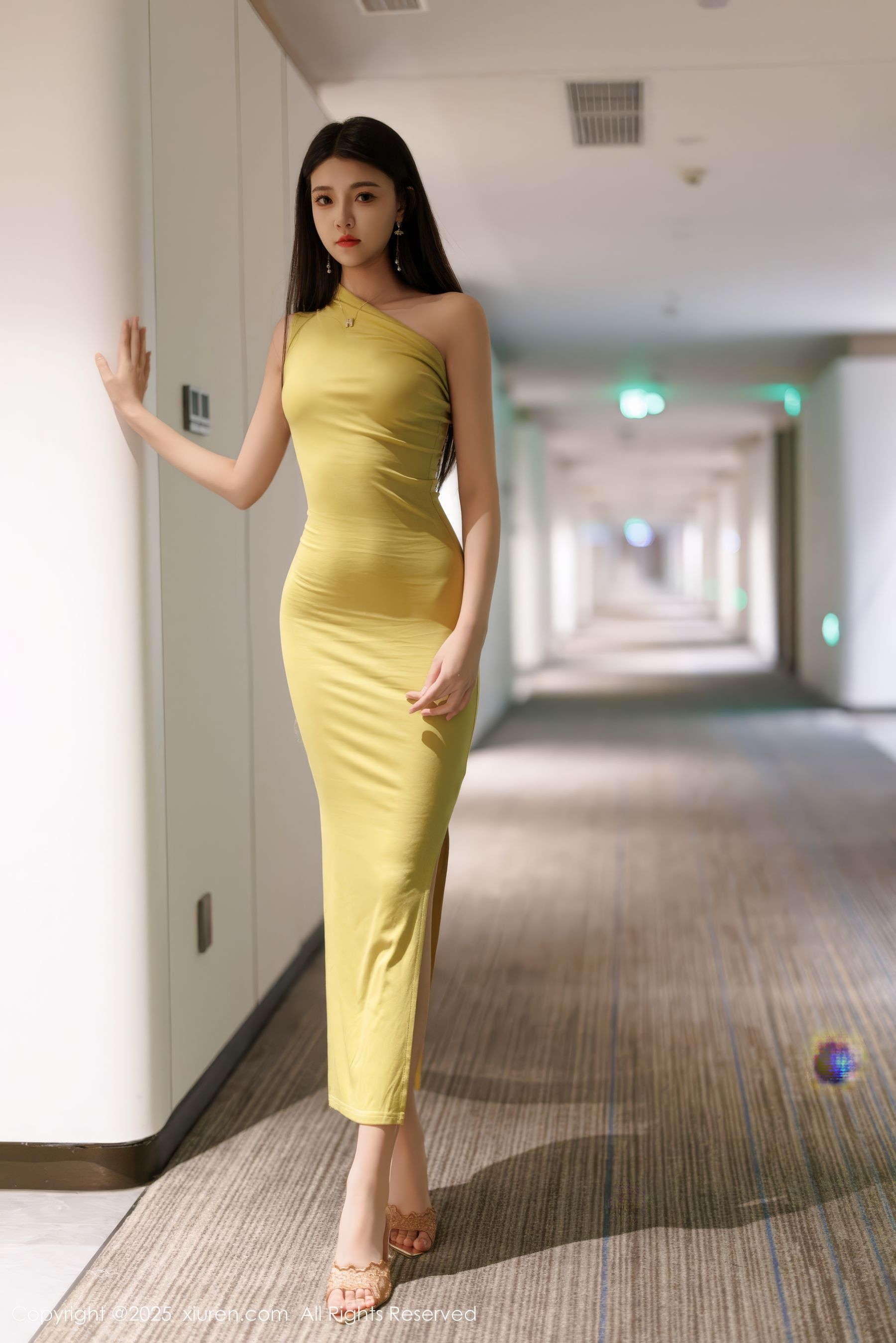 [秀人XiuRen] 2025.01.15 No.9761 初梦瑶_第2张