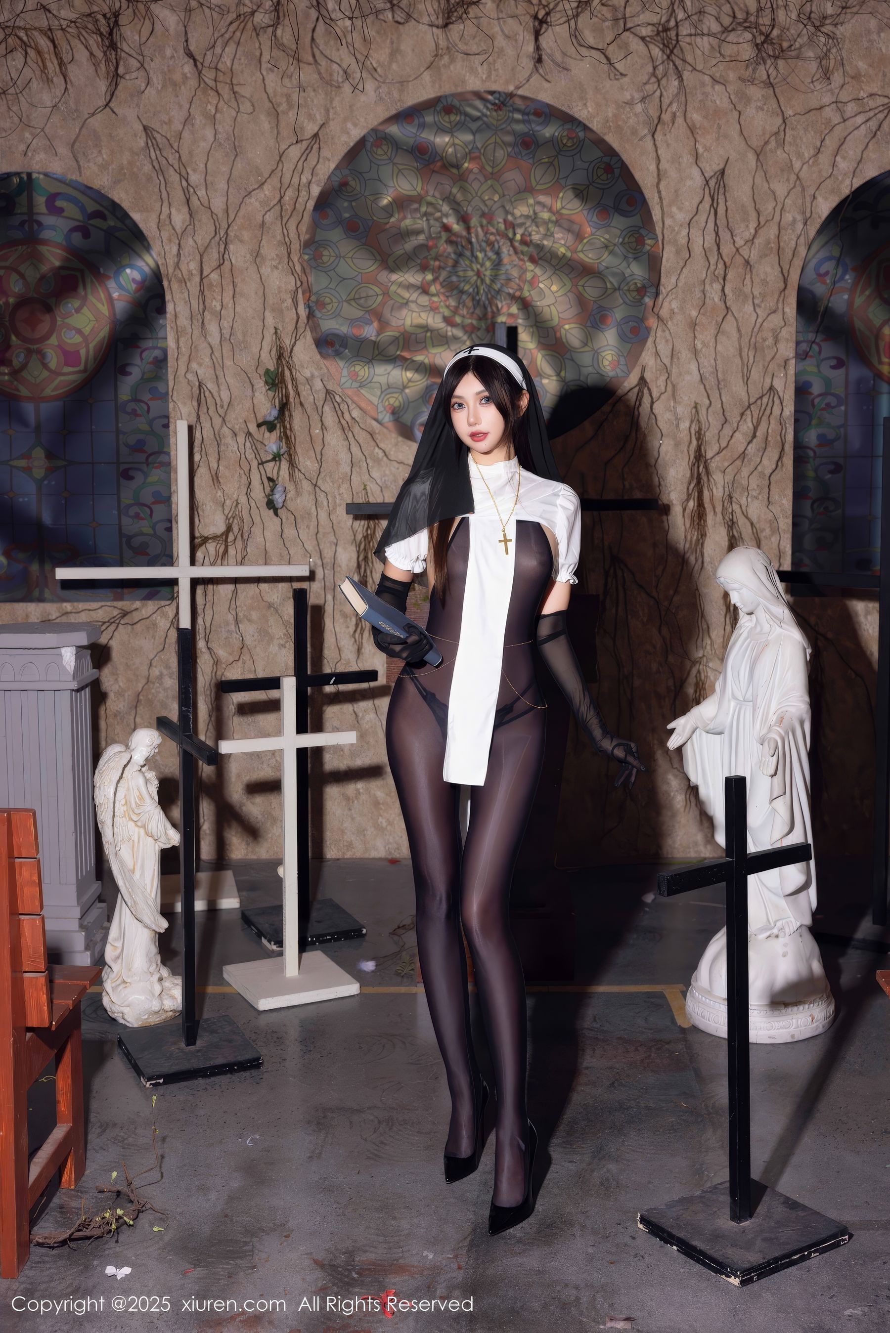 [秀人XiuRen] 2025.01.17 No.9774 绮里嘉ula_第3张