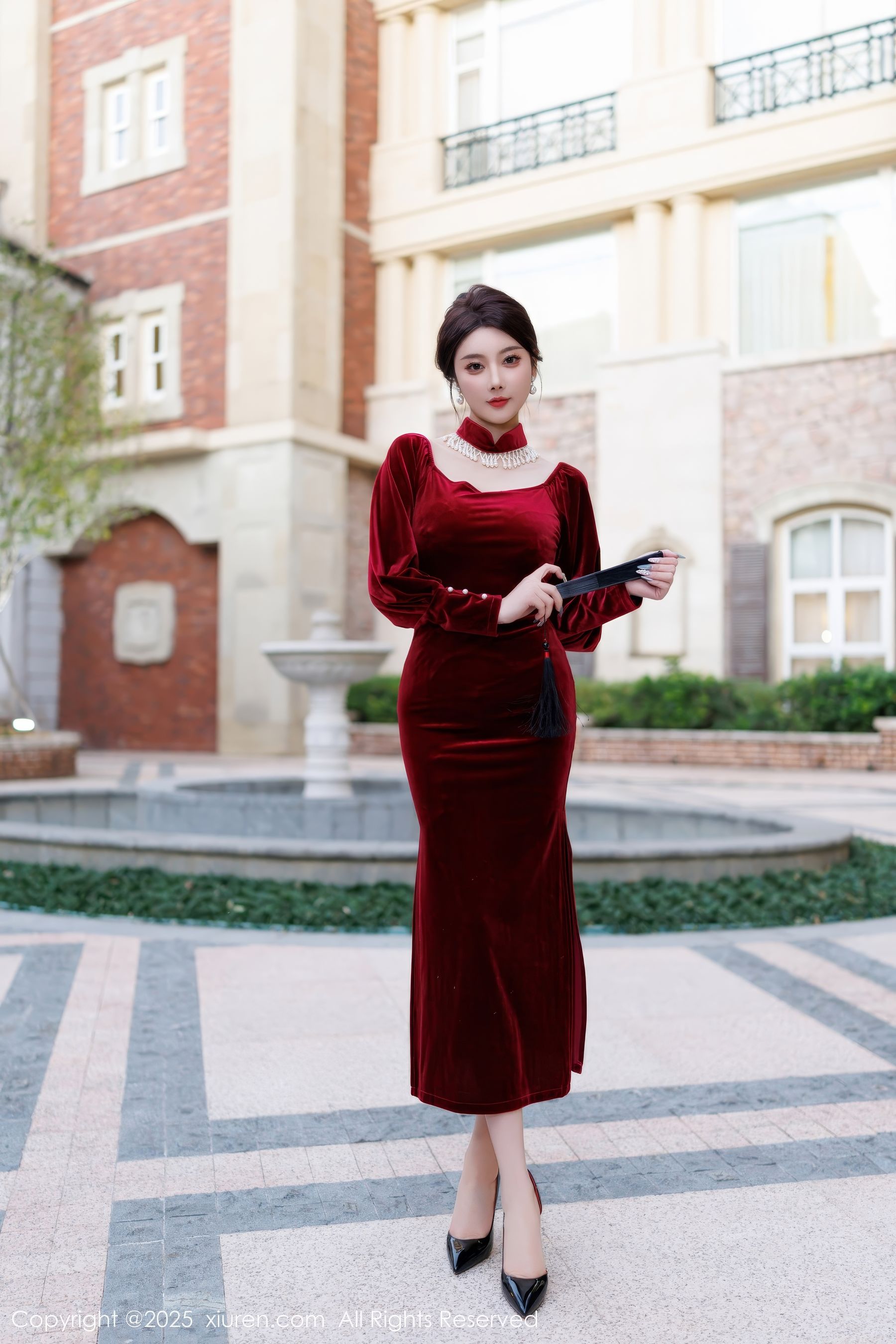 [秀人XiuRen] 2025.01.26 No.9831 杨晨晨Yome_第1张