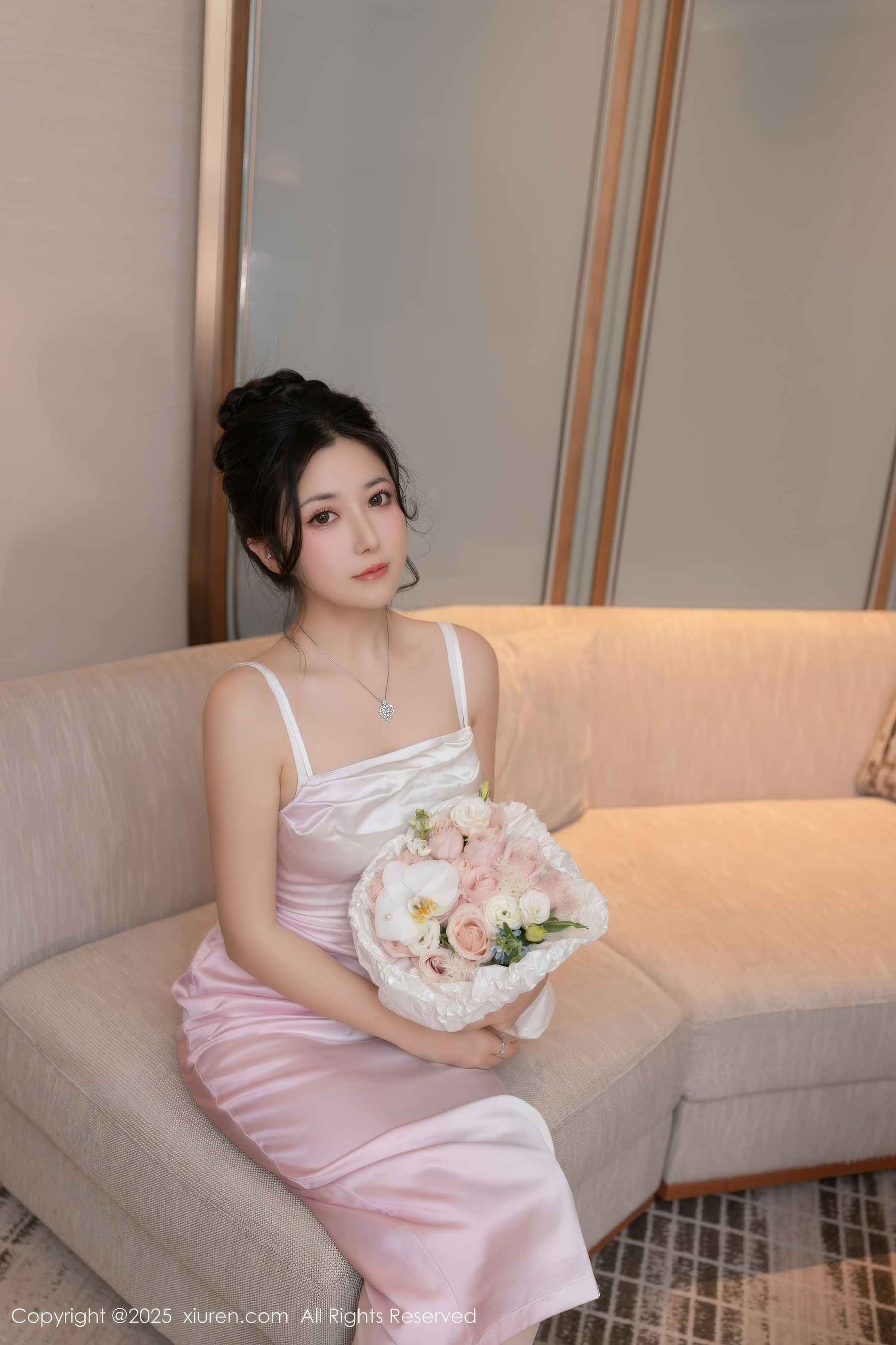 [秀人XiuRen] 2025.02.19 No.9907 鱼子酱Fish_第4张