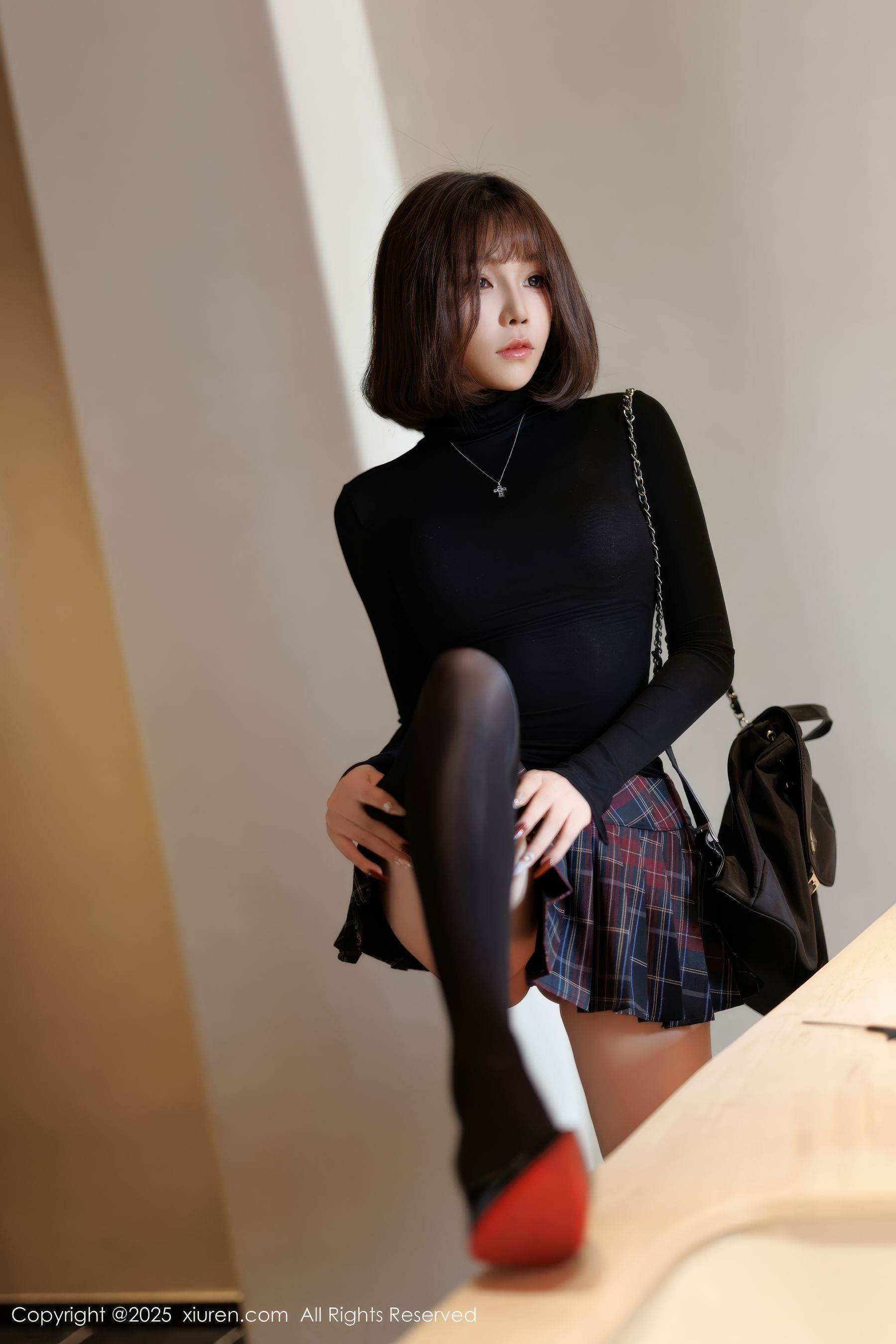 [秀人XiuRen] 2025.02.27 No.9944 徐莉芝Booty_第5张