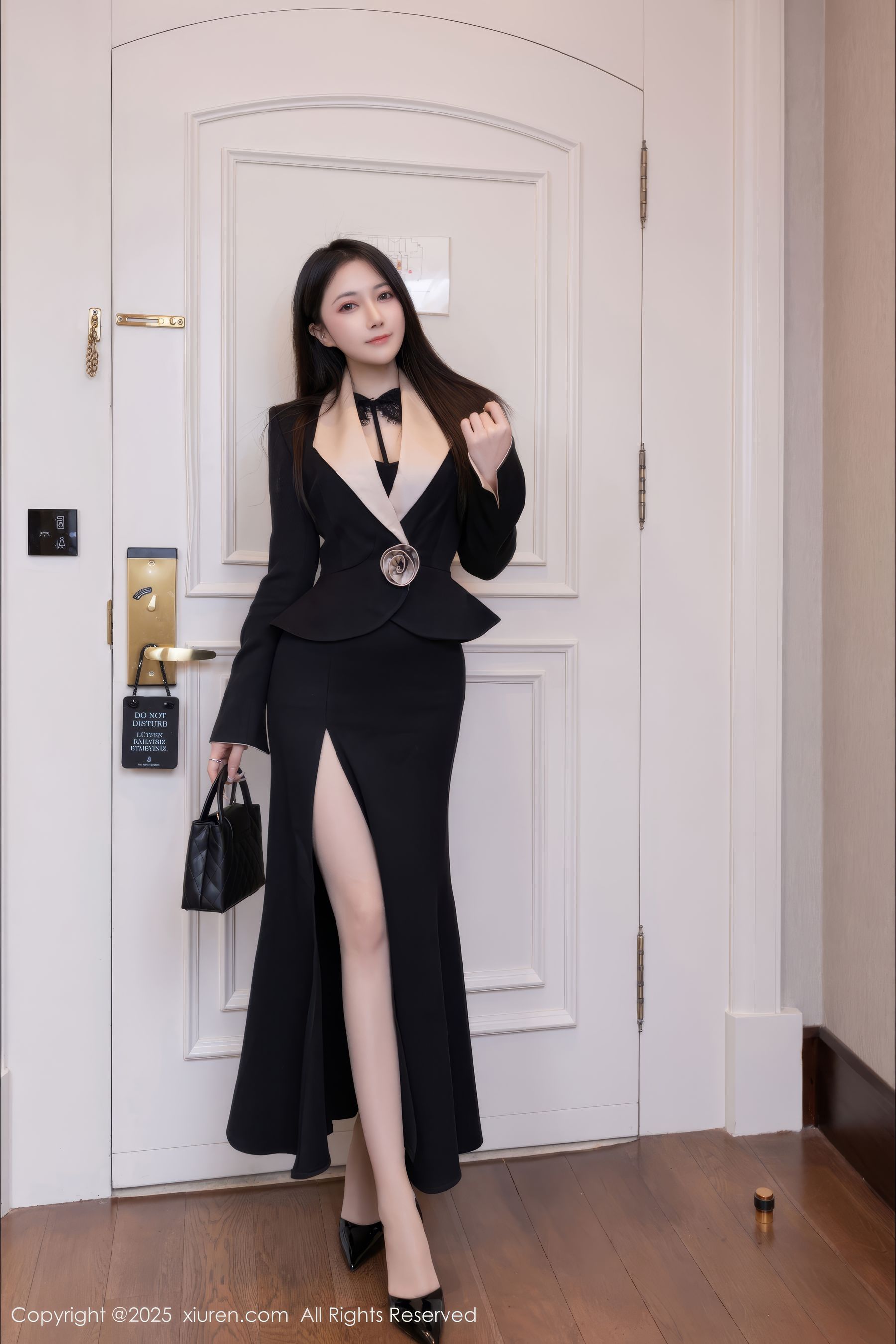 [秀人XiuRen] 2025.02.28 No.9953 鱼子酱Fish_第2张