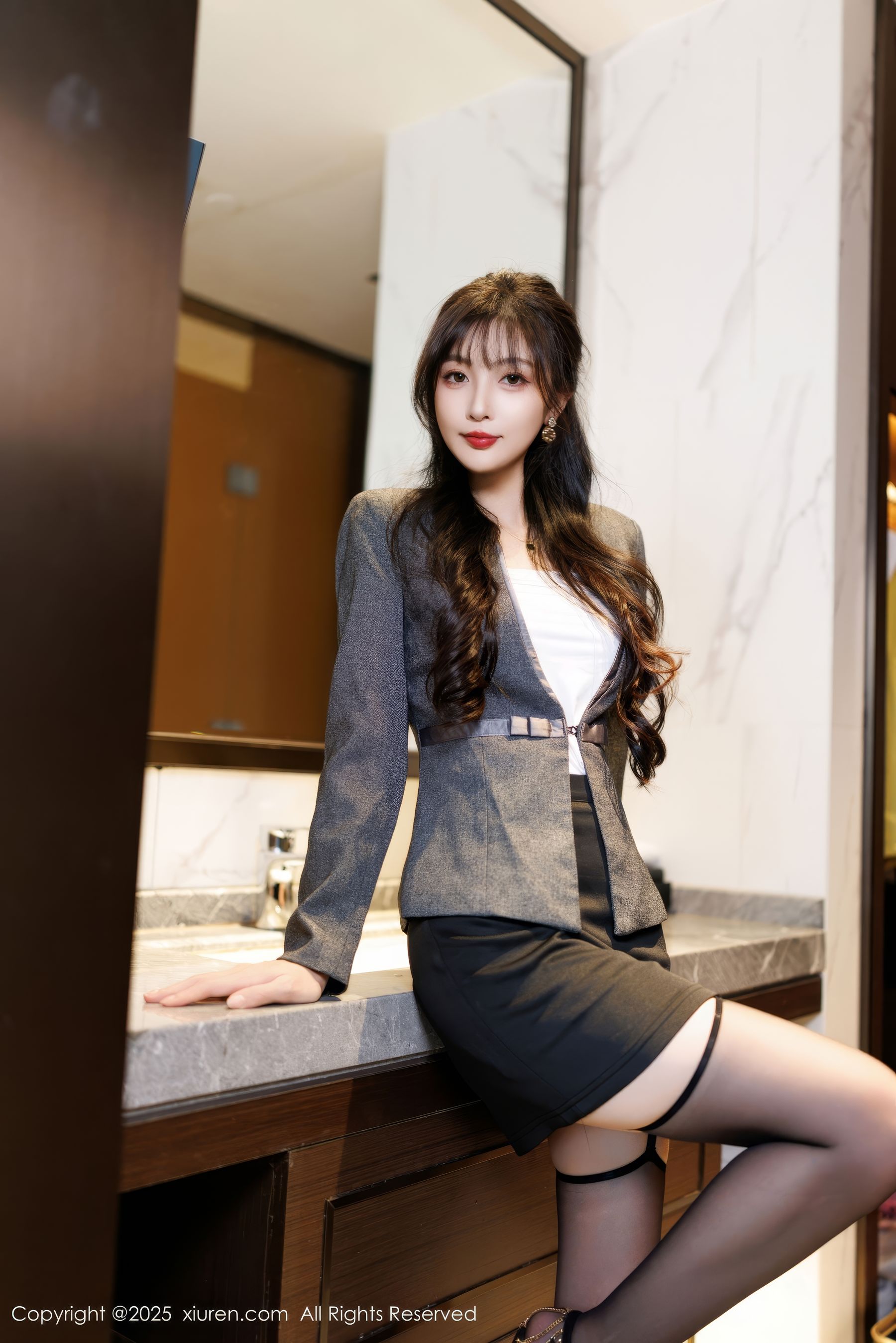 [秀人XiuRen] 2025.03.03 No.9957 樱桃小阑子_第1张