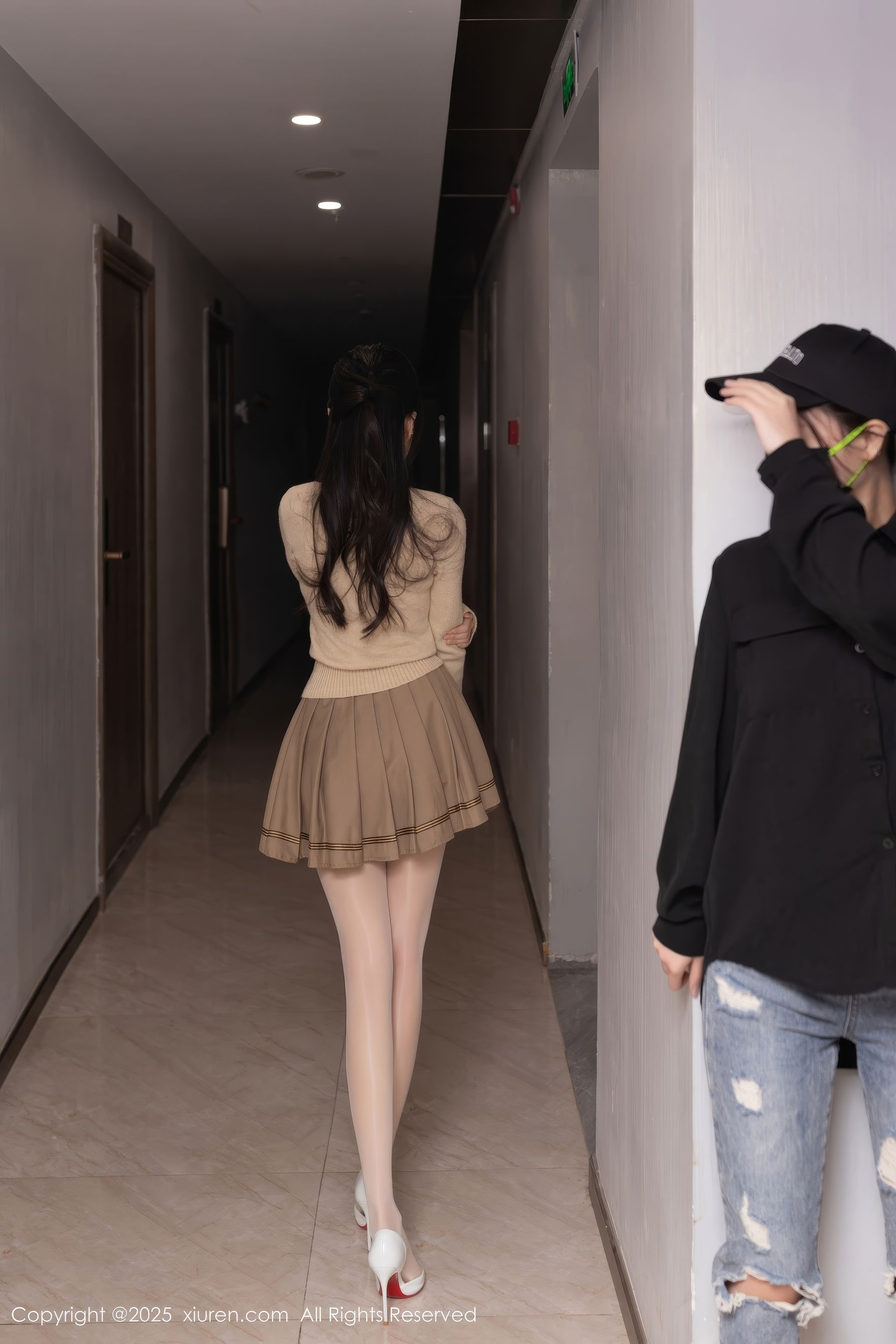 [秀人XiuRen] 2025.03.07 No.9988 鱼子酱Fish_第2张