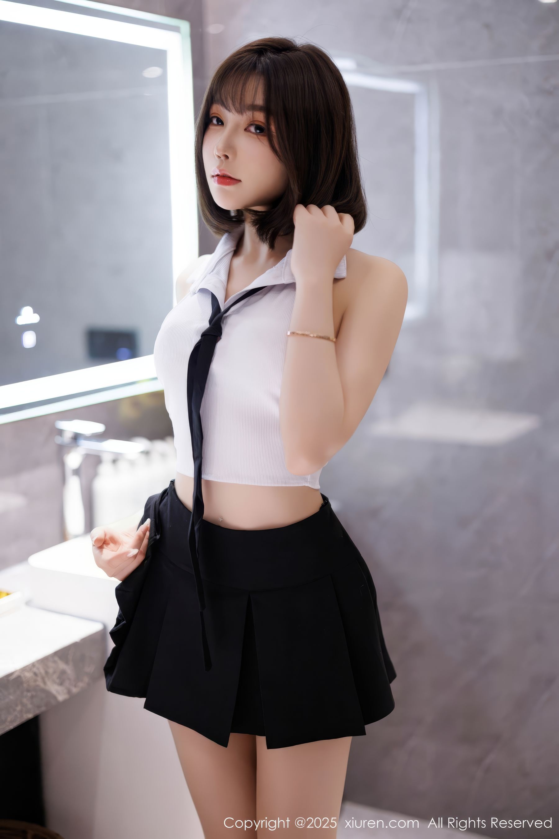 [秀人XiuRen] 2025.03.20 No.10048 徐莉芝Booty_第5张