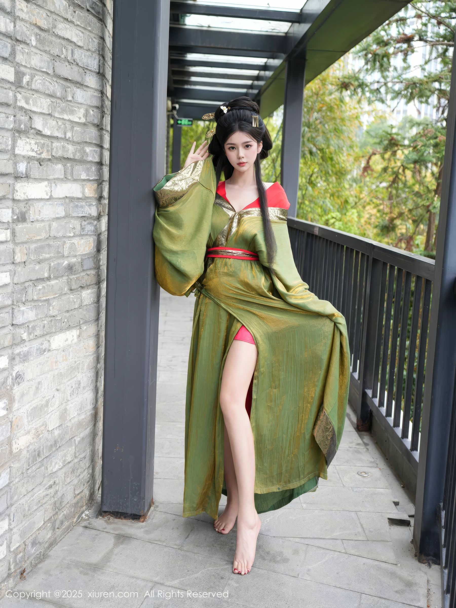 [秀人XiuRen] 2025.04.09 No.10126 雪糕CiCi_第3张