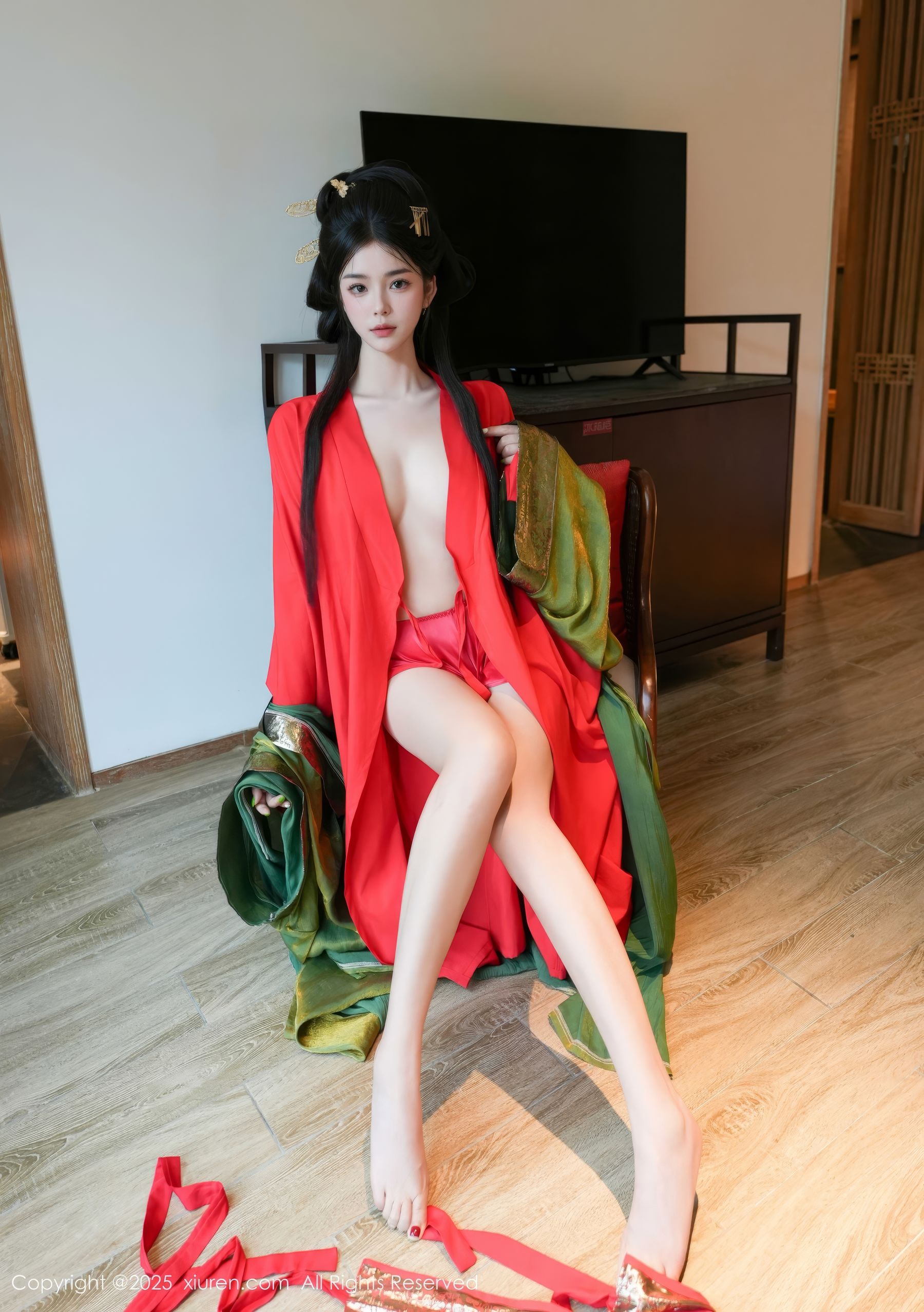 [秀人XiuRen] 2025.04.09 No.10126 雪糕CiCi_第4张