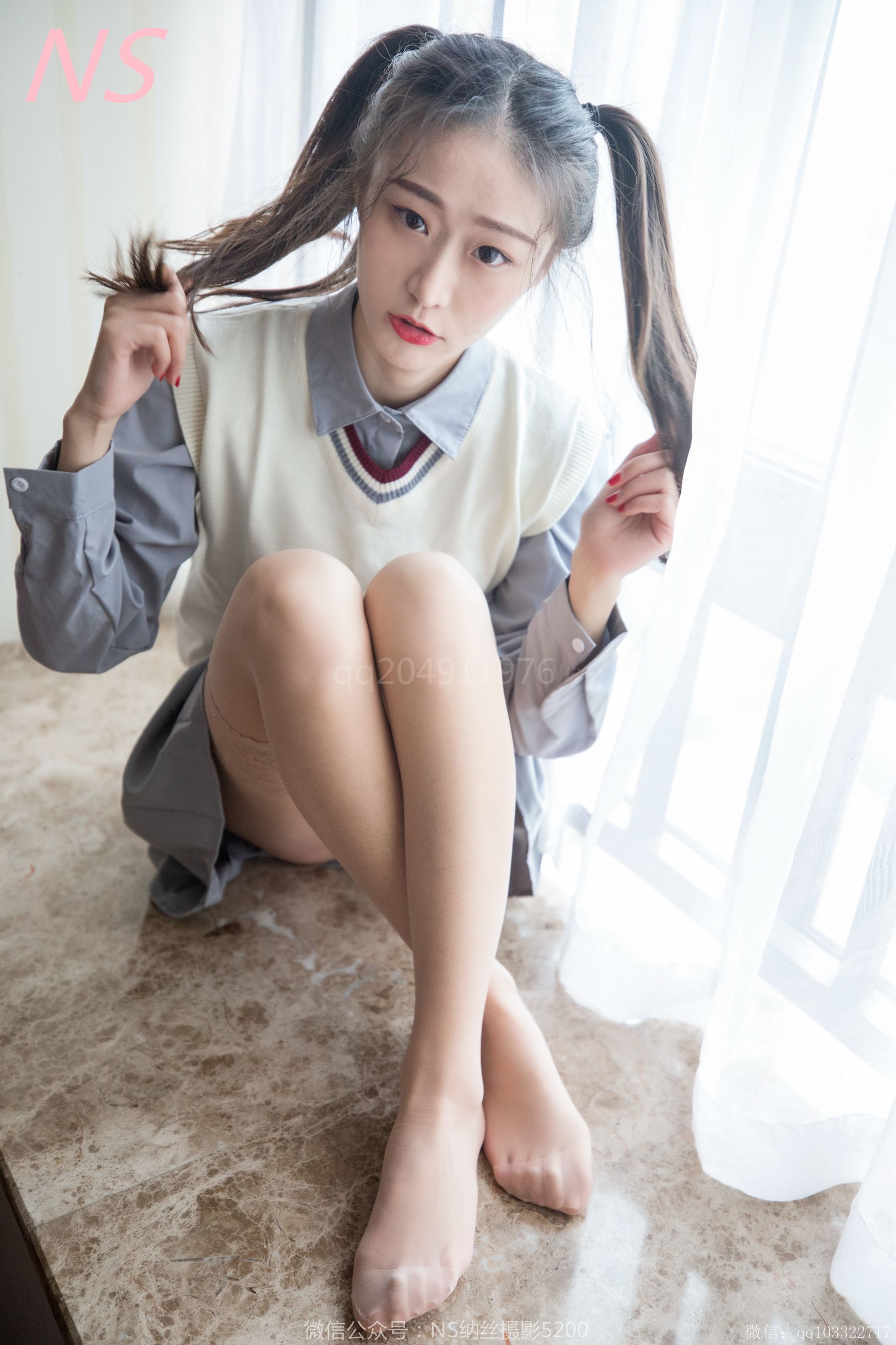 [纳丝摄影]  小云的丝袜玉足_第2张