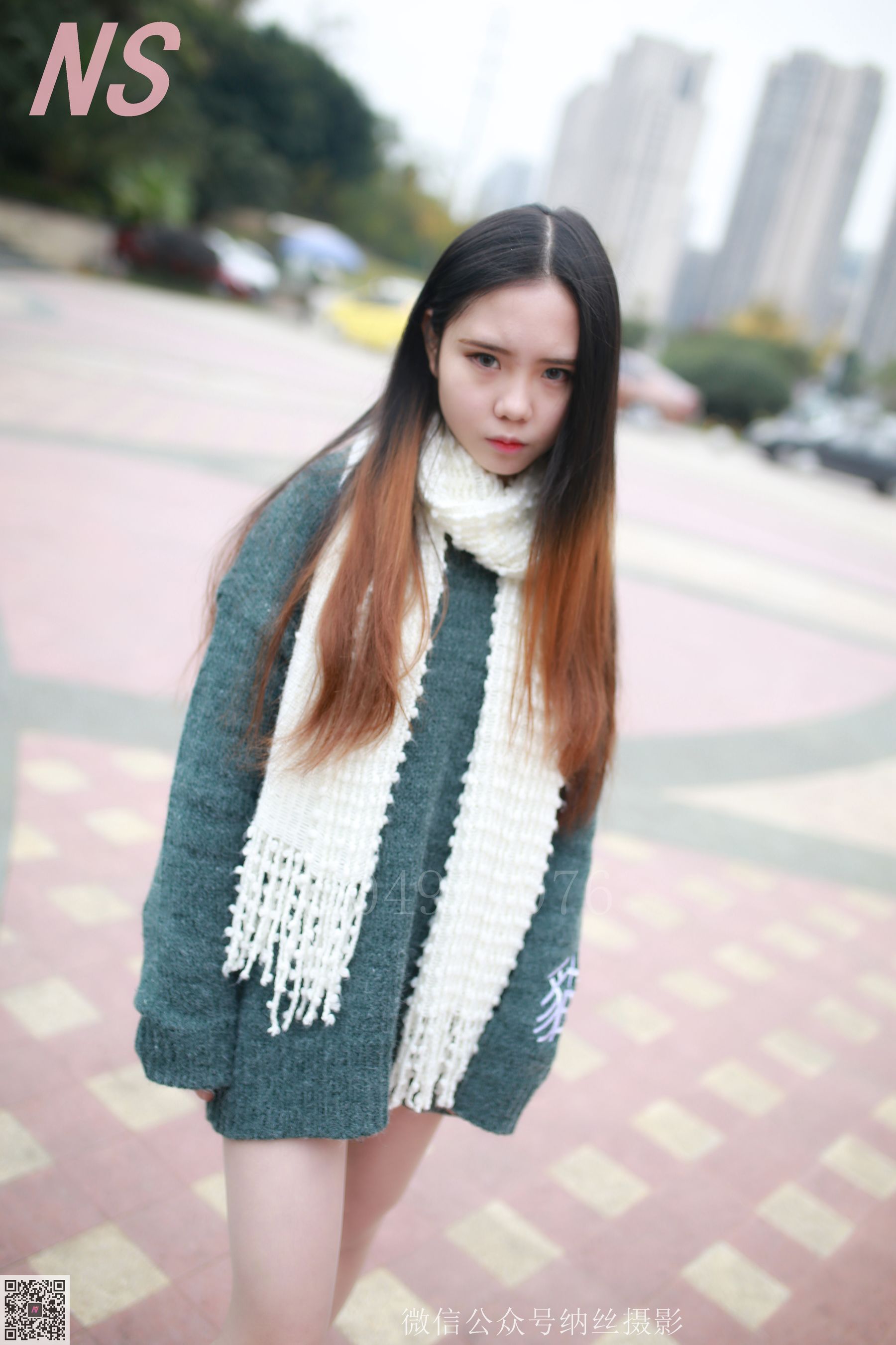 [纳丝摄影]  小师妹 撕丝袜的妹子_第5张