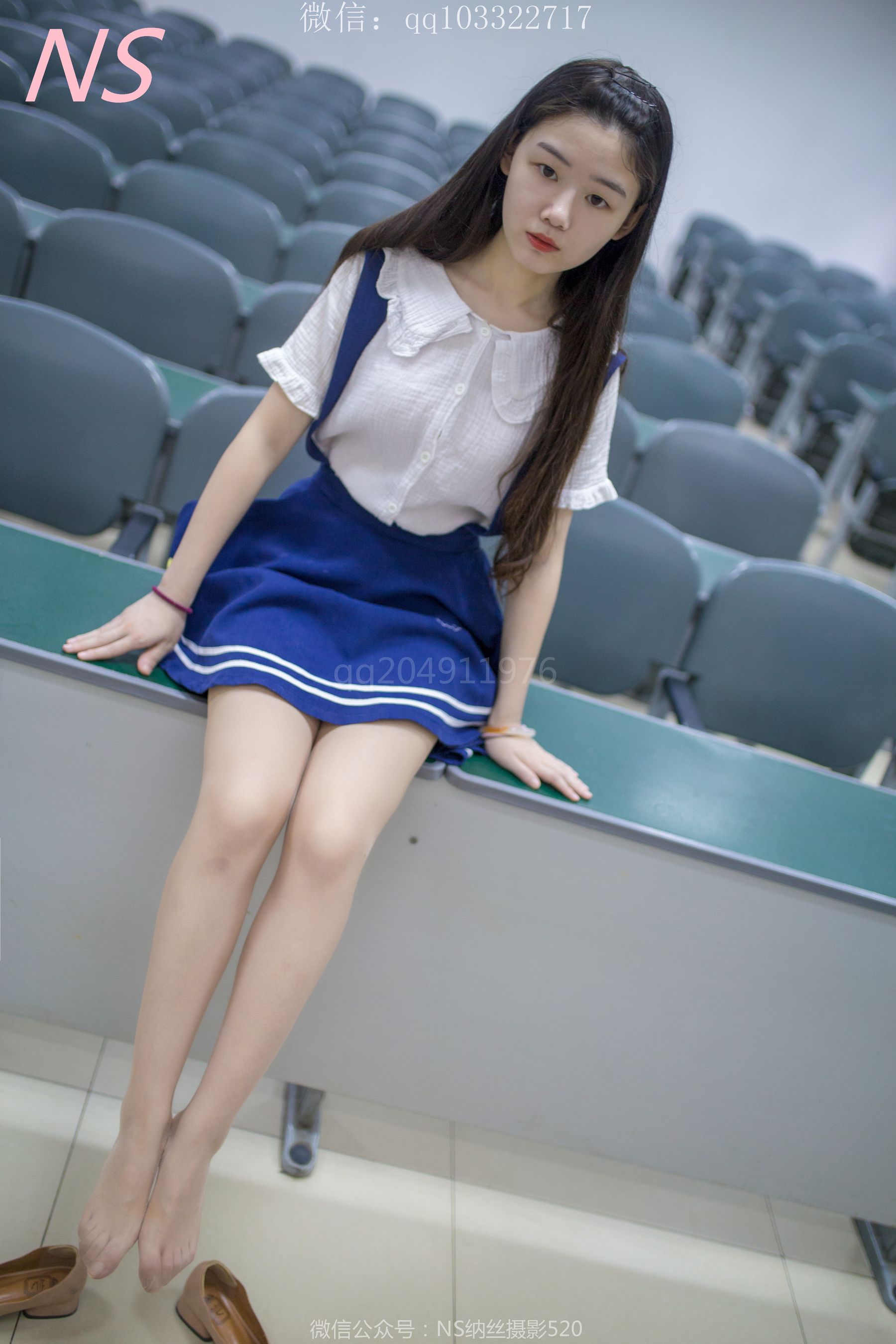 [纳丝摄影]  小纯 纯纯丝袜萌萌_第4张