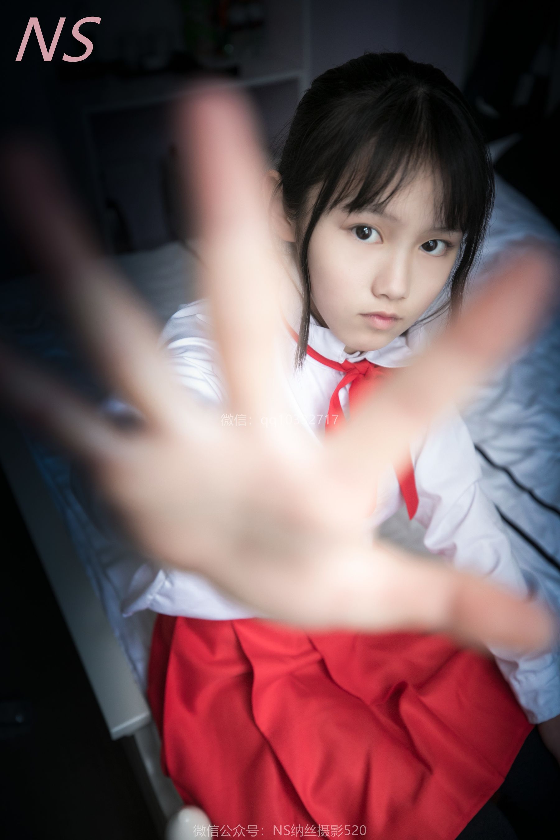 [纳丝摄影]  小莉 红色超短裙肉丝诱惑_第3张