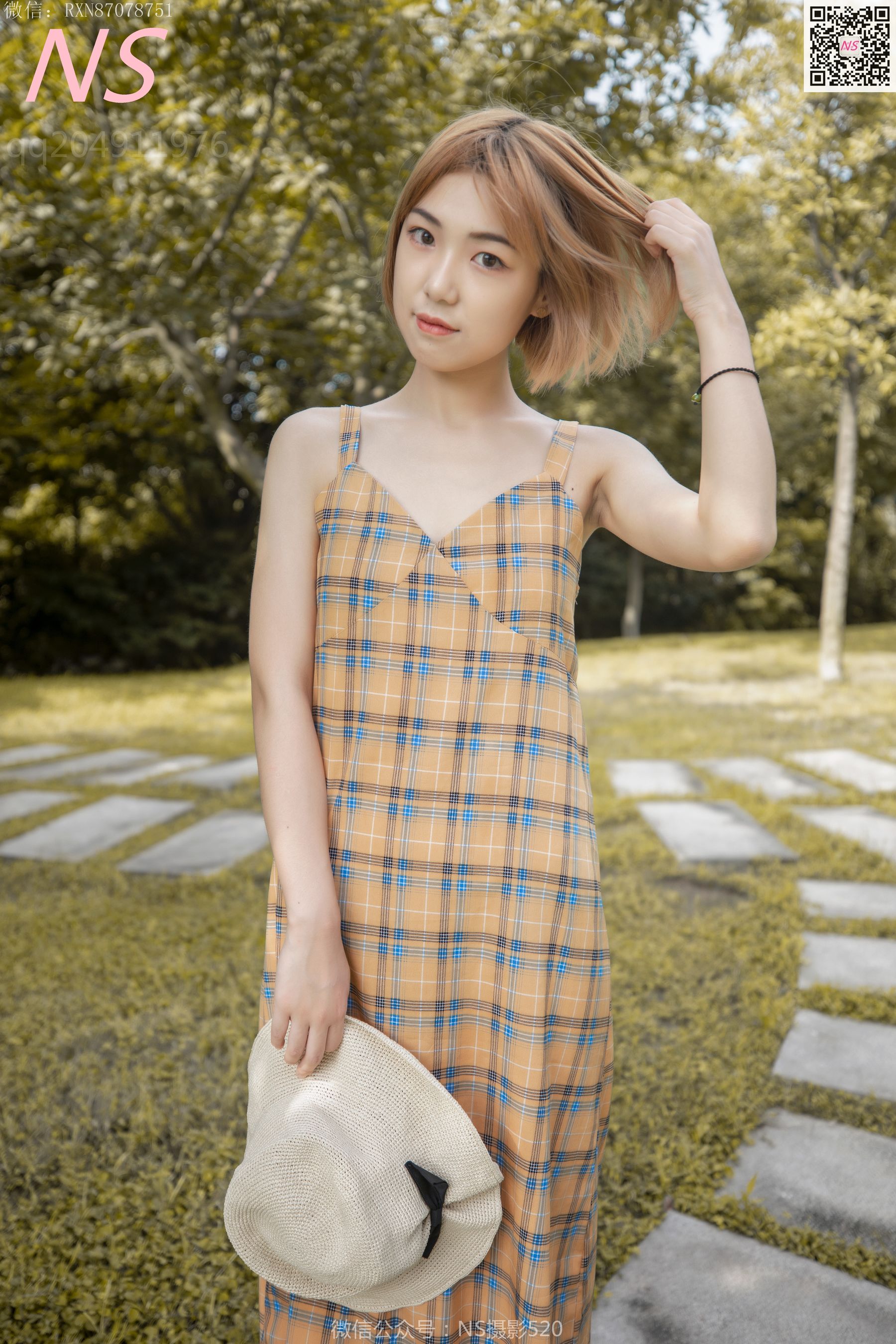 [纳丝摄影]  玉素 森系丝袜女神_第1张