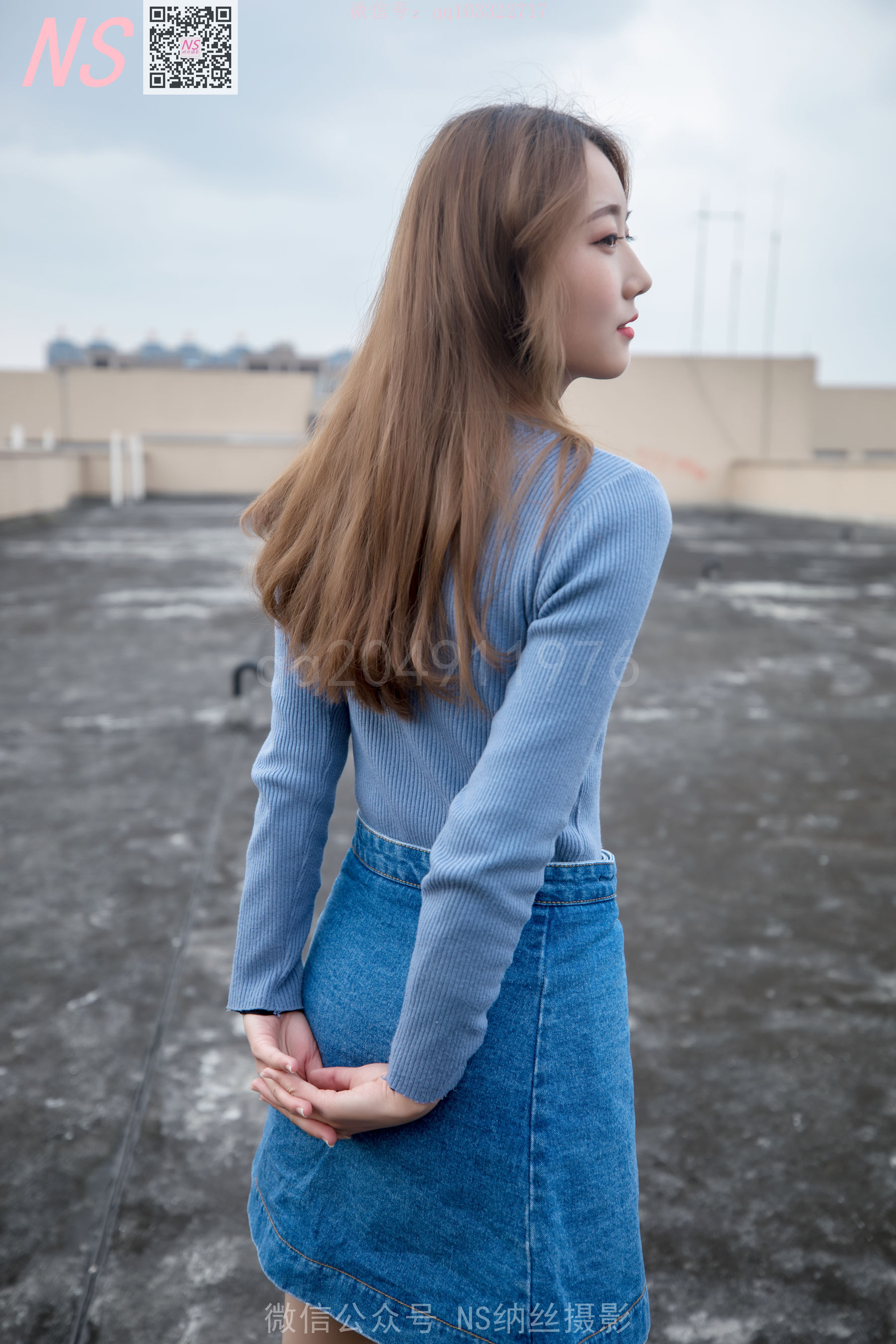 [纳丝摄影]  舒怡 女神天台肉色丝袜_第2张