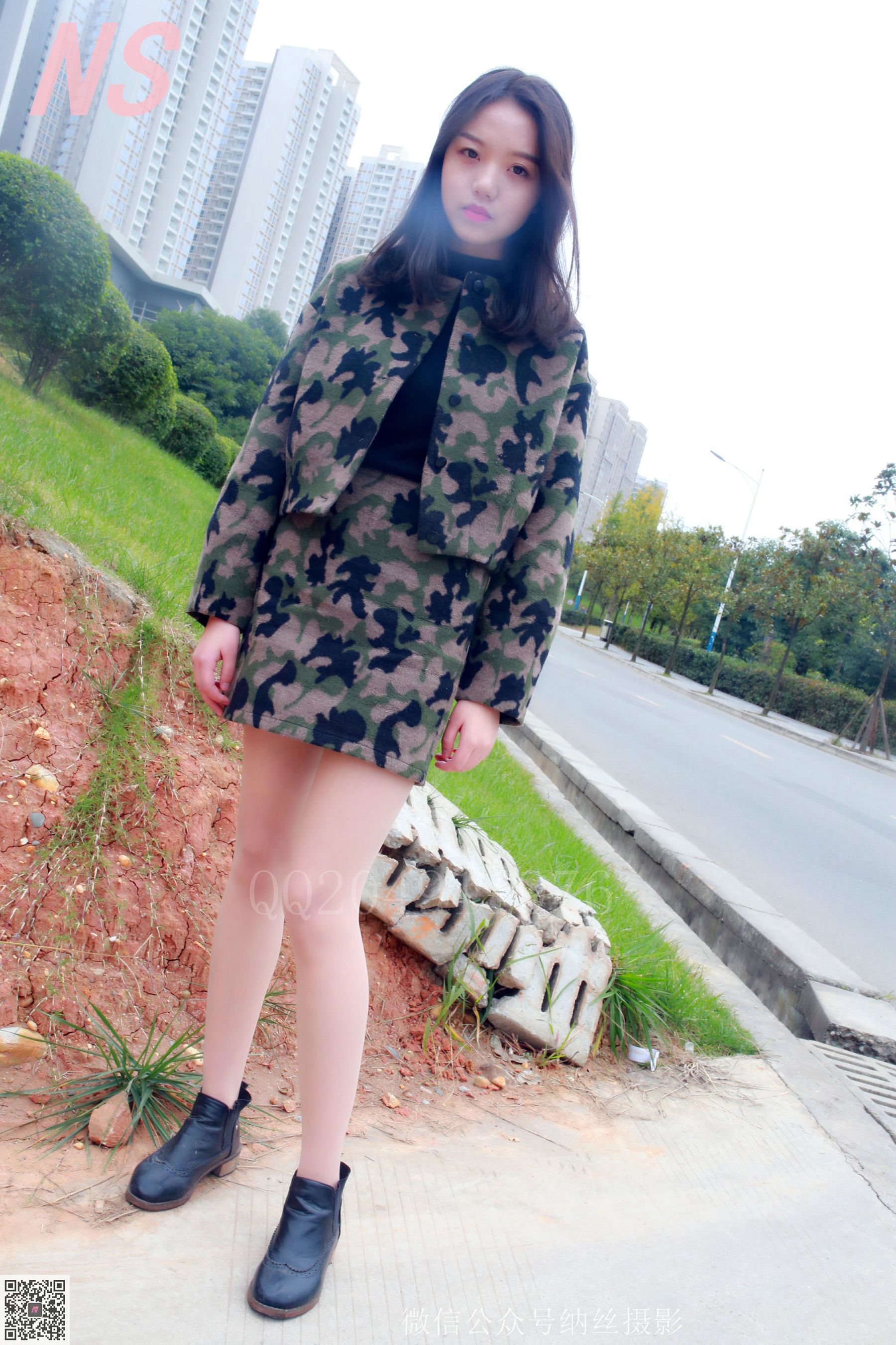 [纳丝摄影] NO.095 微微 迷彩少女户外肉丝_第3张