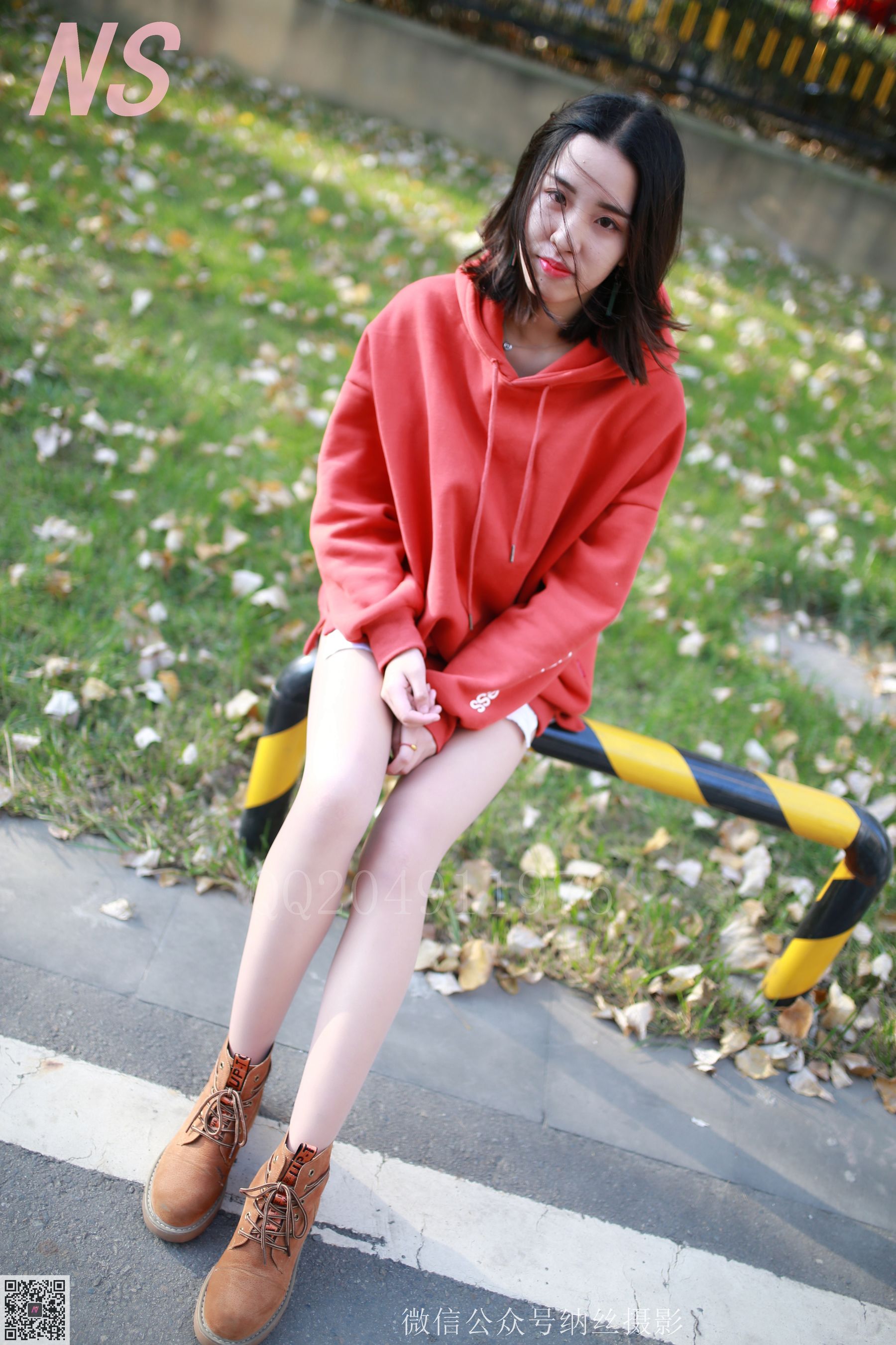 [纳丝摄影] NO.116 乔乔 红色卫衣_第4张