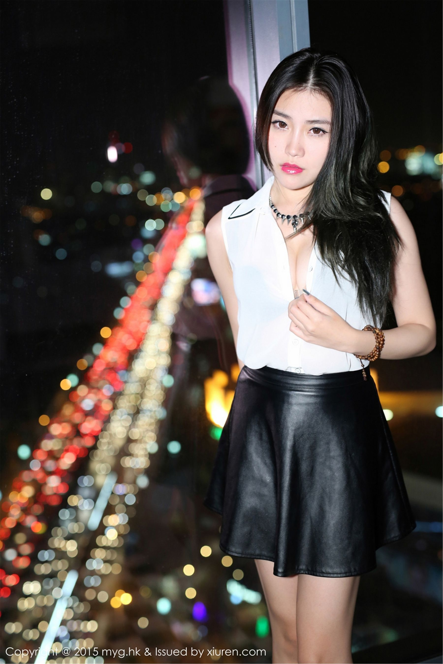 许诺Sabrina《泰国旅拍》性感内衣+圣诞装 [美媛馆MyGirl] Vol.090_第1张