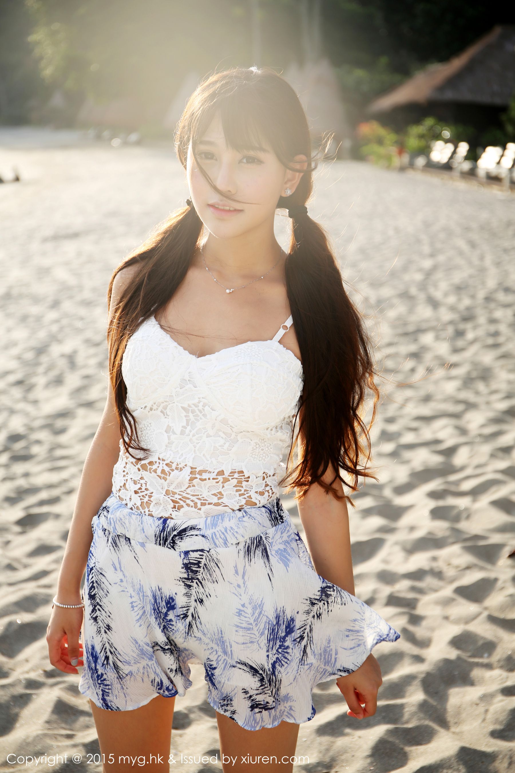 Milk楚楚《超清新短裙女神》 [美媛馆MyGirl] Vol.154_第1张