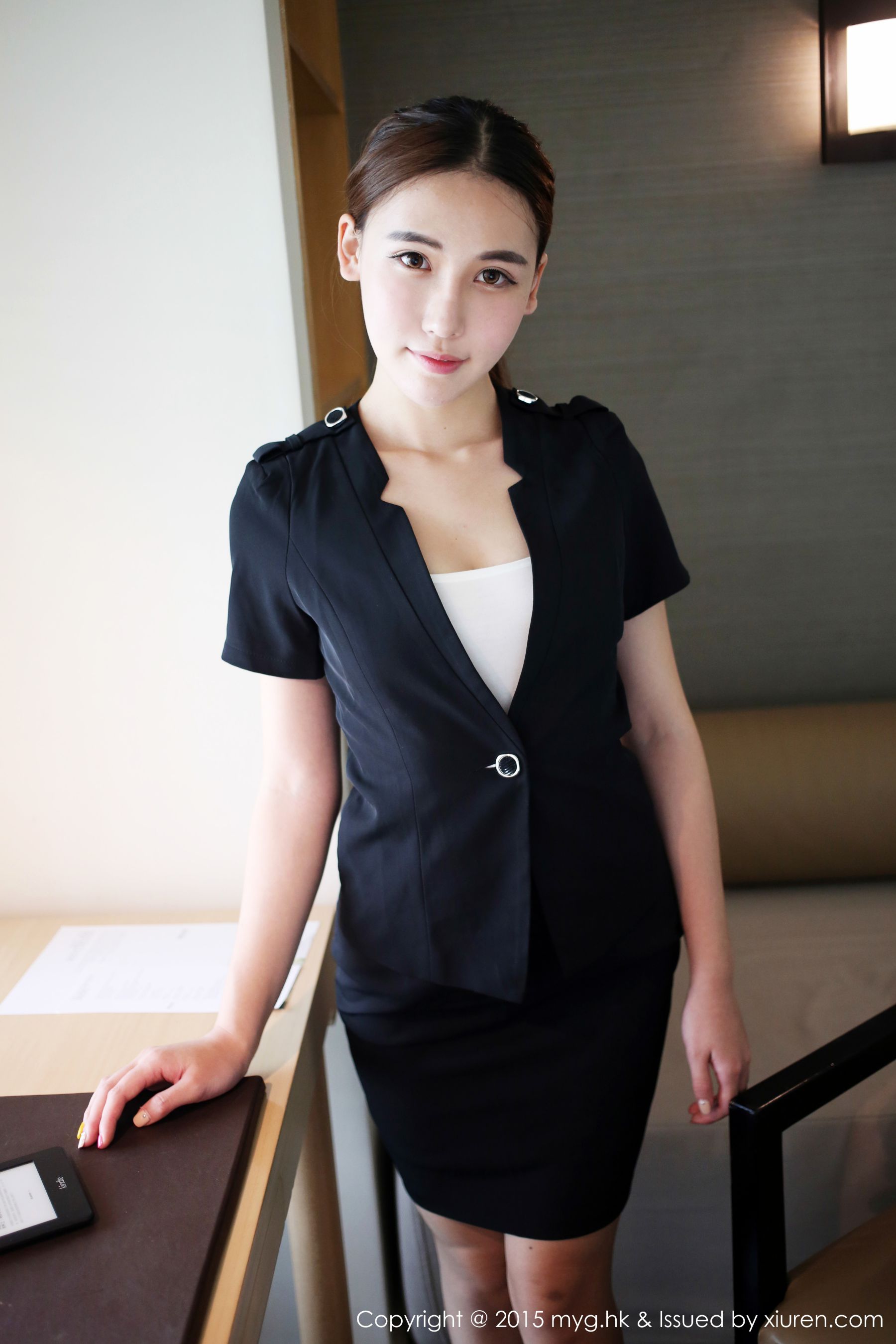 熊吖BOBO《老师制服诱惑》 [美媛馆MyGirl] Vol.161_第1张