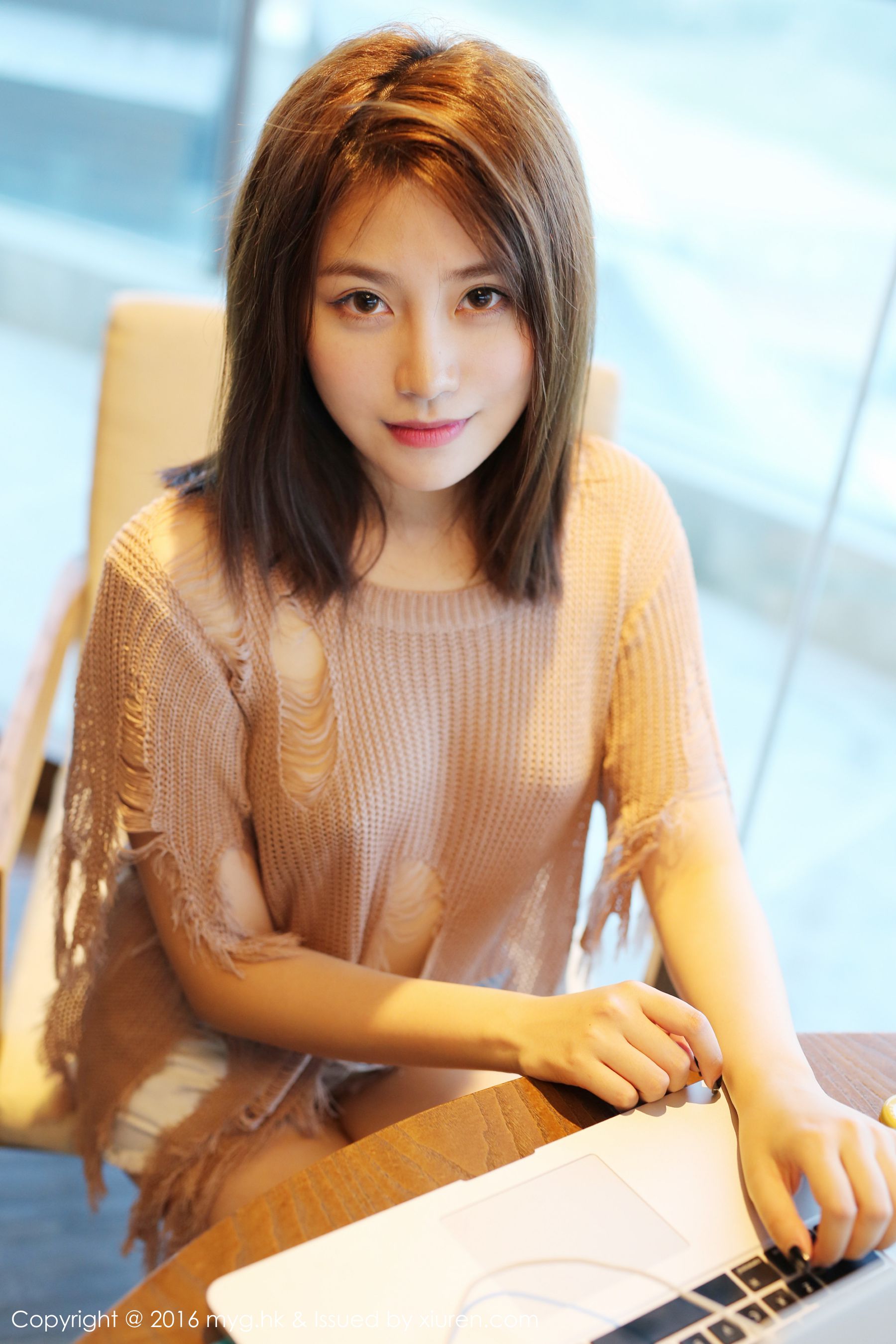 许诺Sabrina《3套服饰 美得让人窒息》 [美媛馆MyGirl] Vol.233_第2张