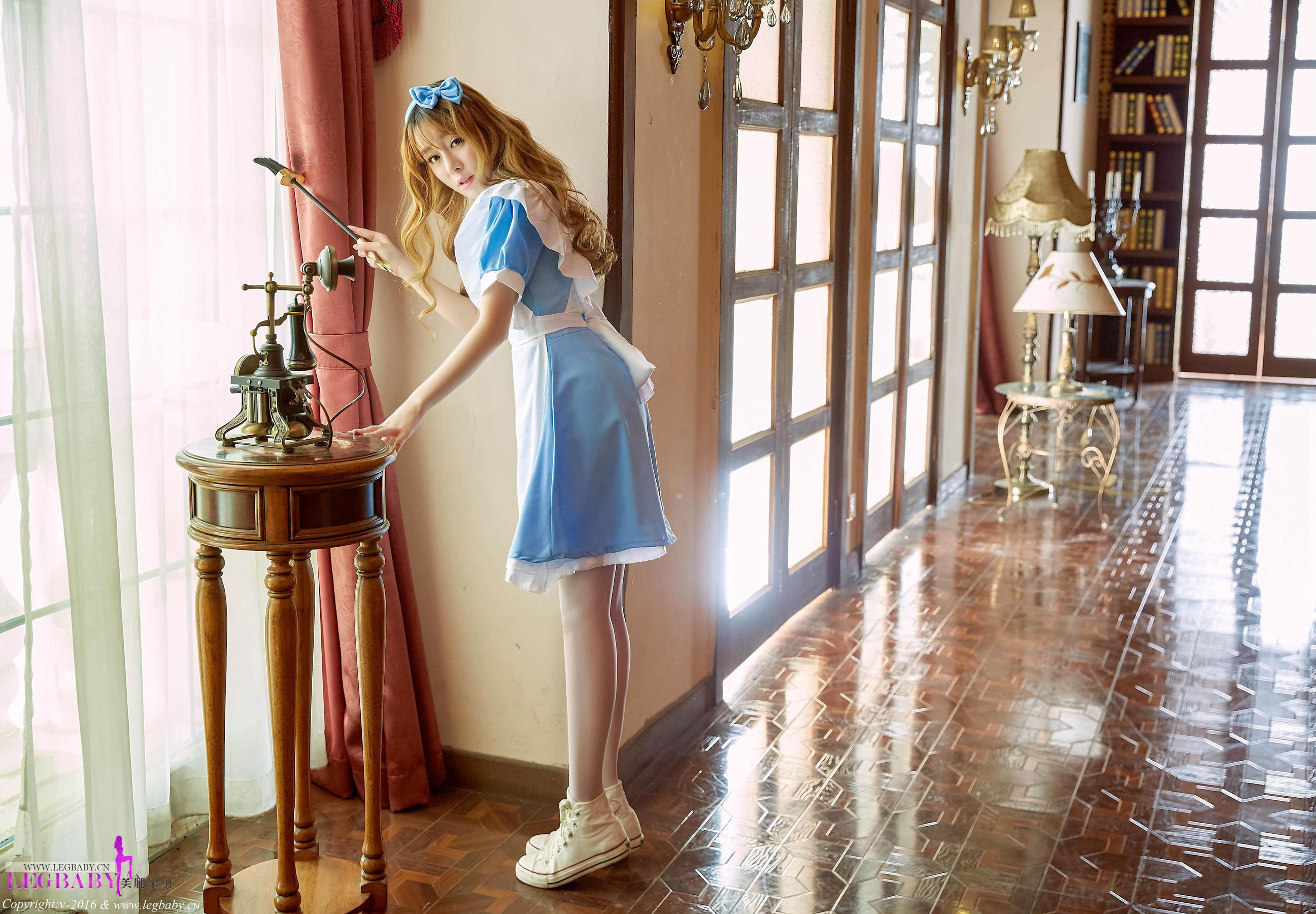 王语纯《美丝女仆装》 [Legbaby美腿宝贝] V020_第3张