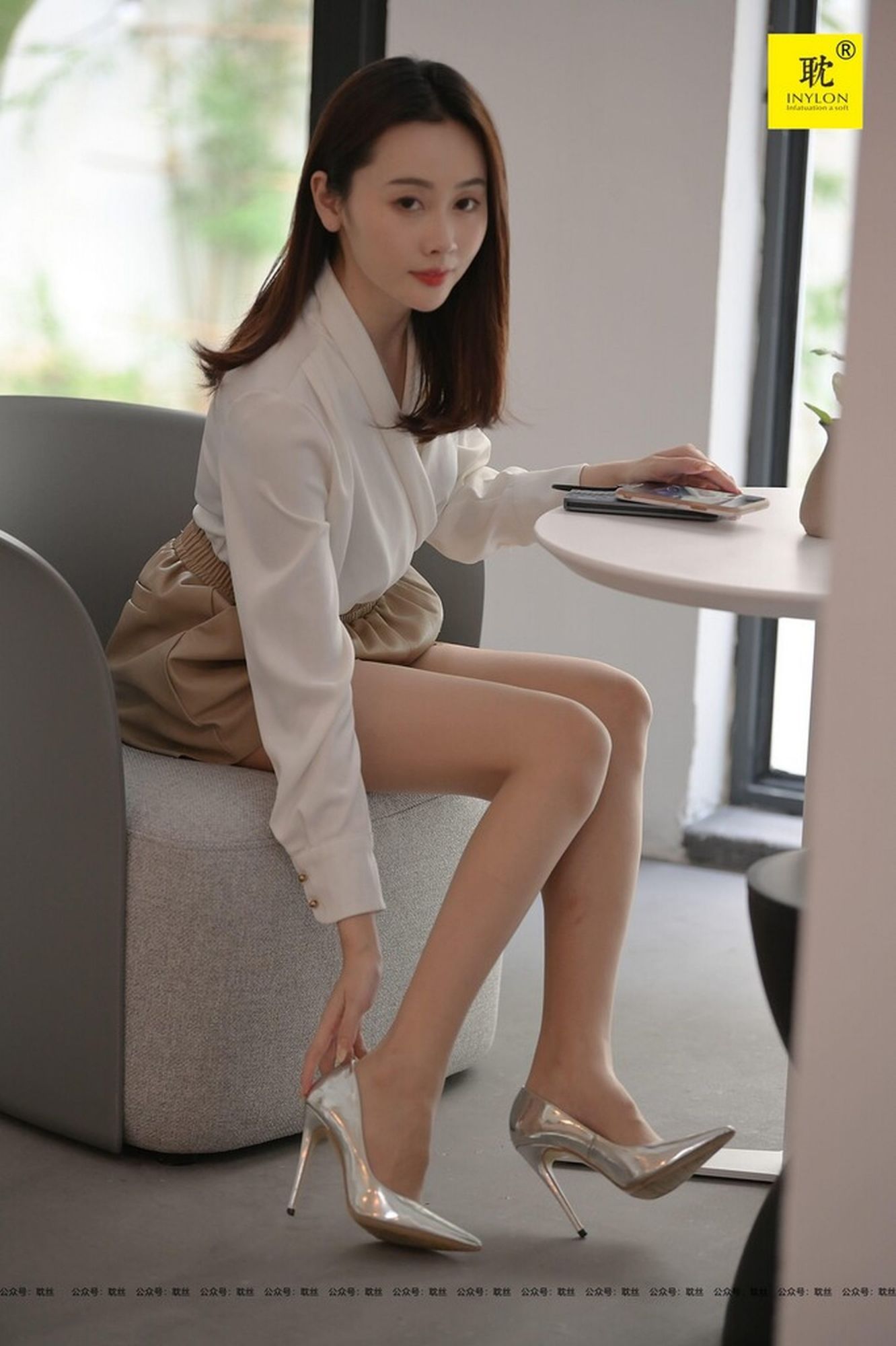 [耽丝INYLON] 009 藏美 肉丝高跟美腿_第1张