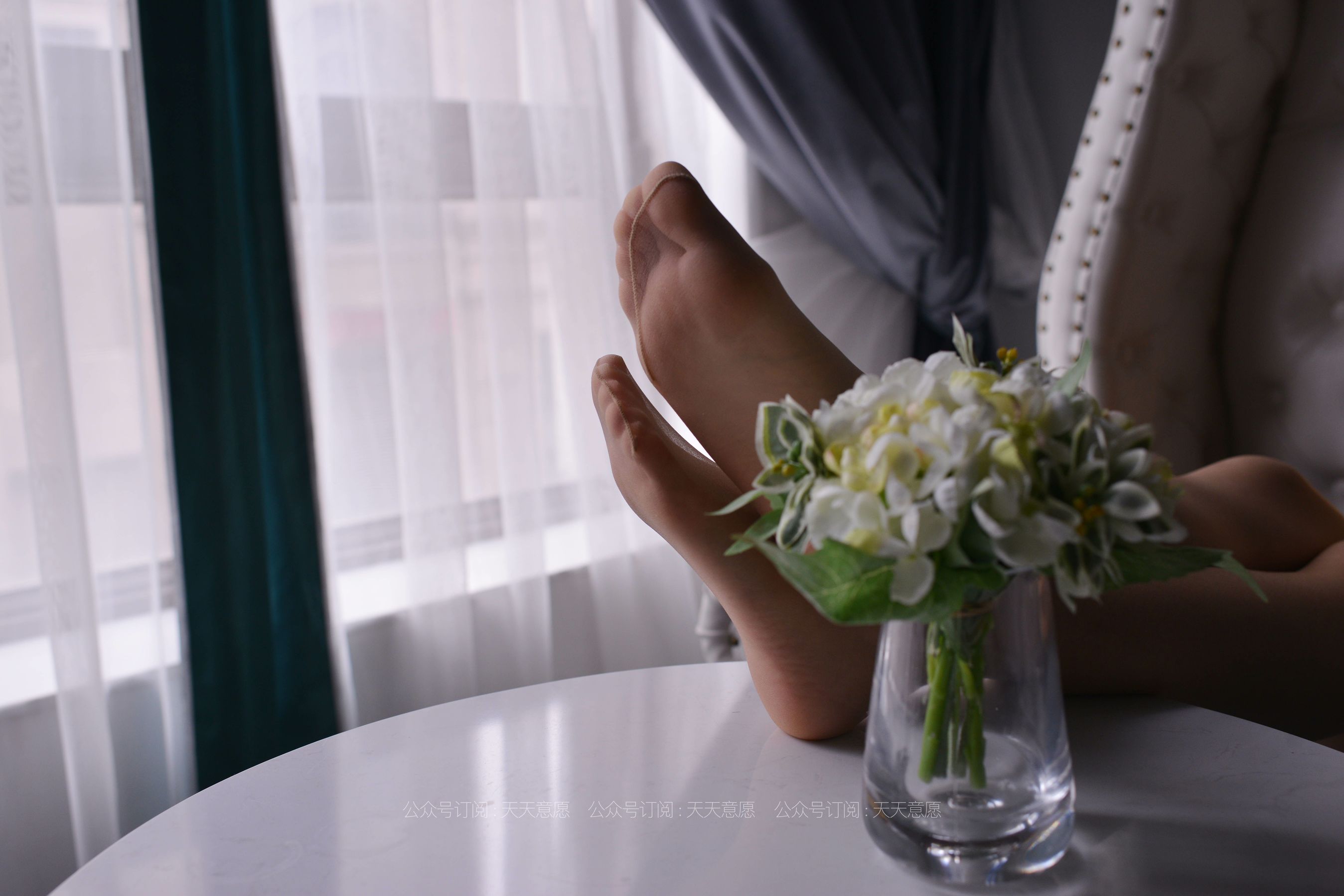 [耽丝INYLON] 040 小婕 与花共舞_第1张