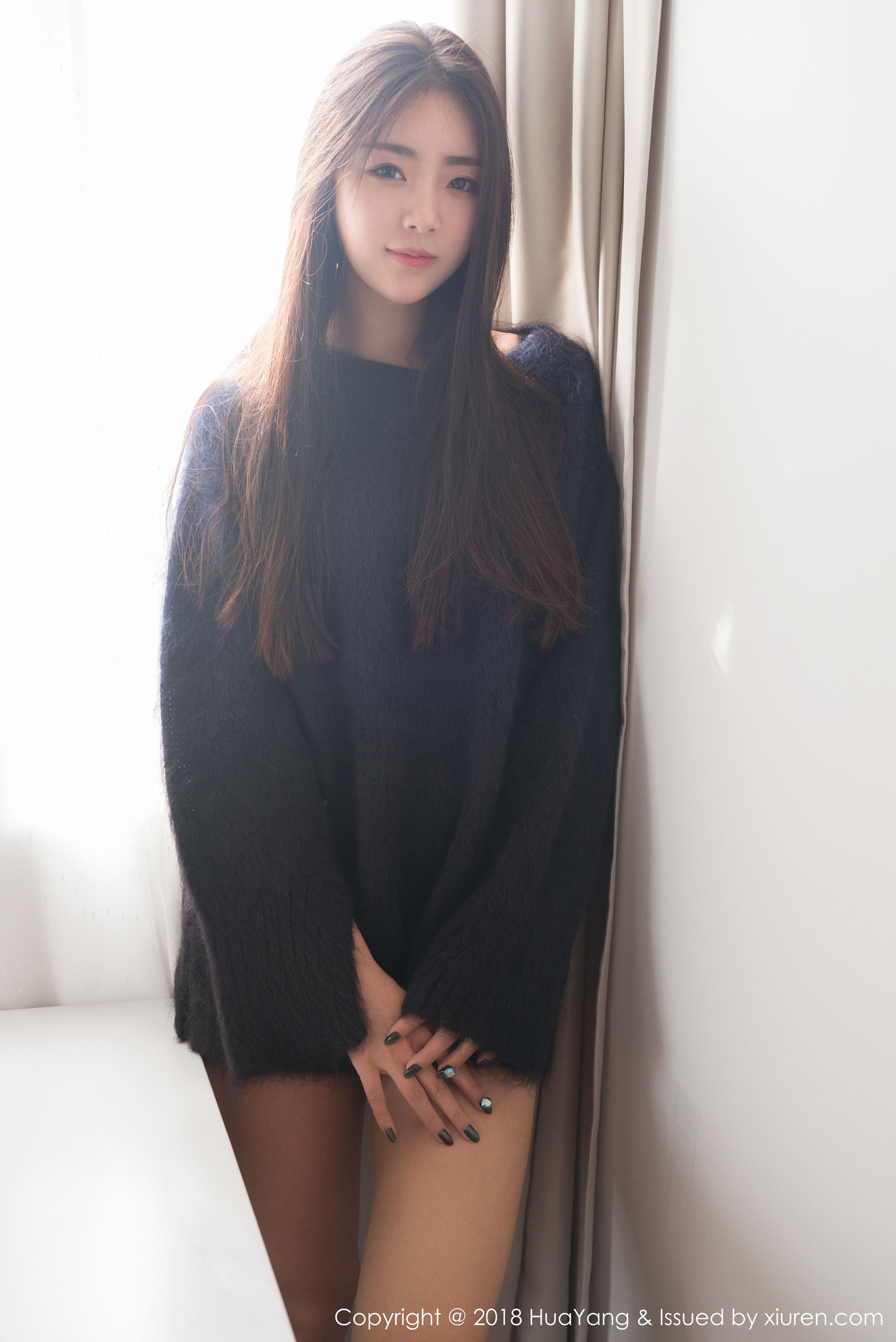 可樂Vicky《毛衣+白衬衫》 [花漾HuaYang] Vol.027_第5张