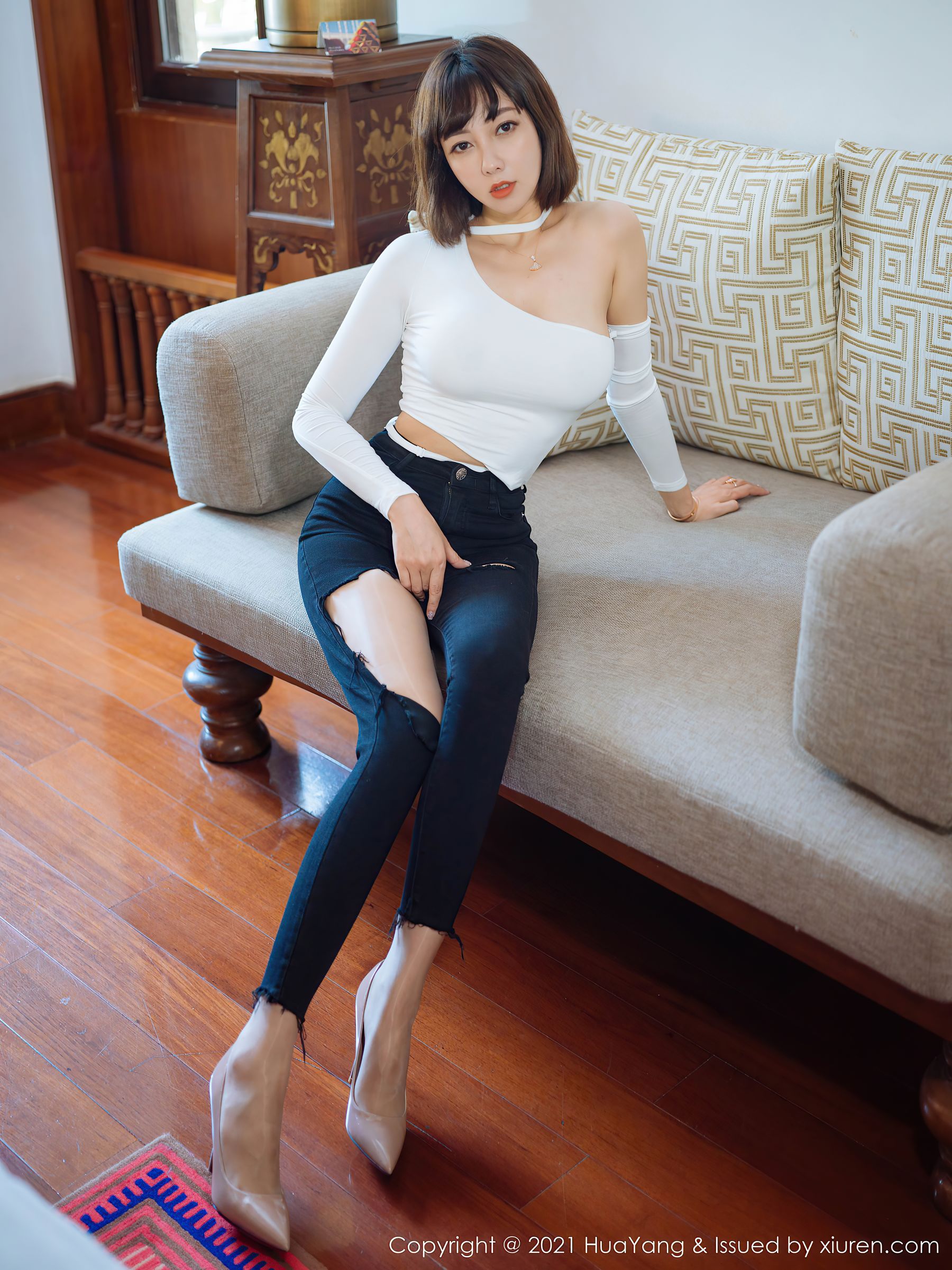 [花漾HuaYang] Vol.414 果儿Victoria_第1张