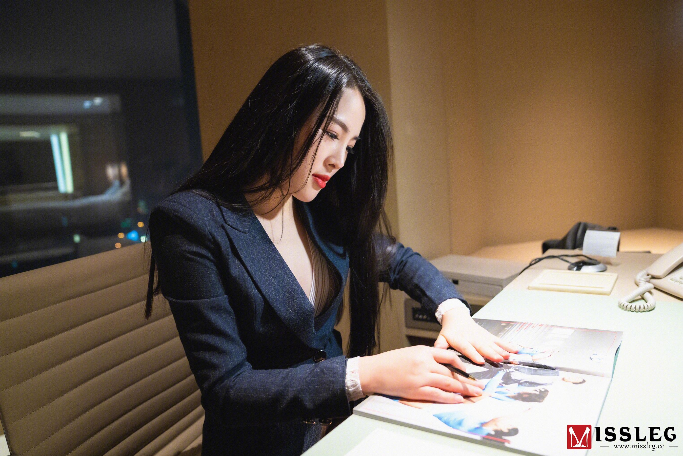 [蜜丝MISSLEG] N017 晨雨&琪琪 《压制》_第1张