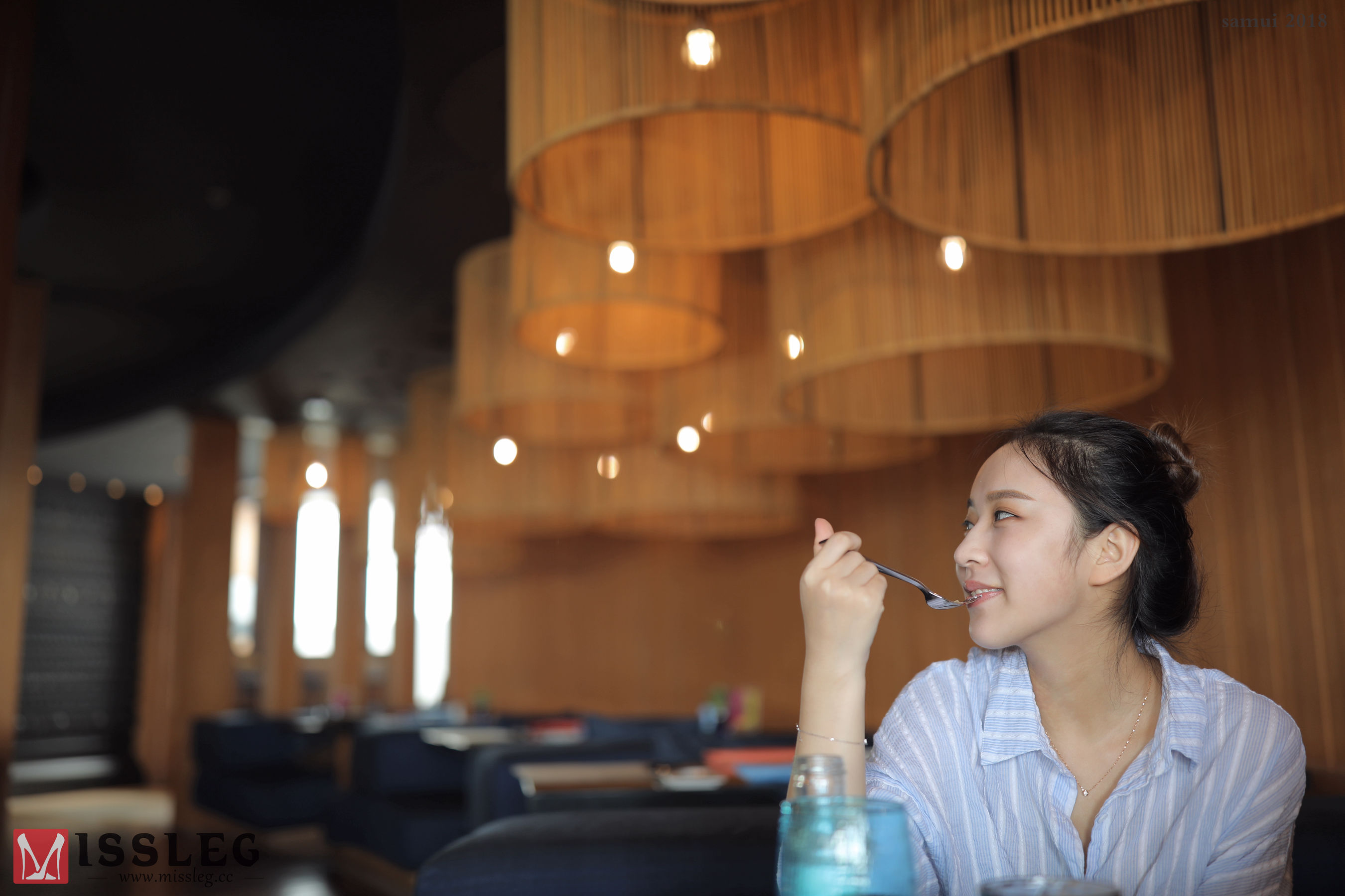 [蜜丝MISSLEG] 苏梅岛旅拍众筹系列 L001 乔依琳 牛仔短裤_第1张