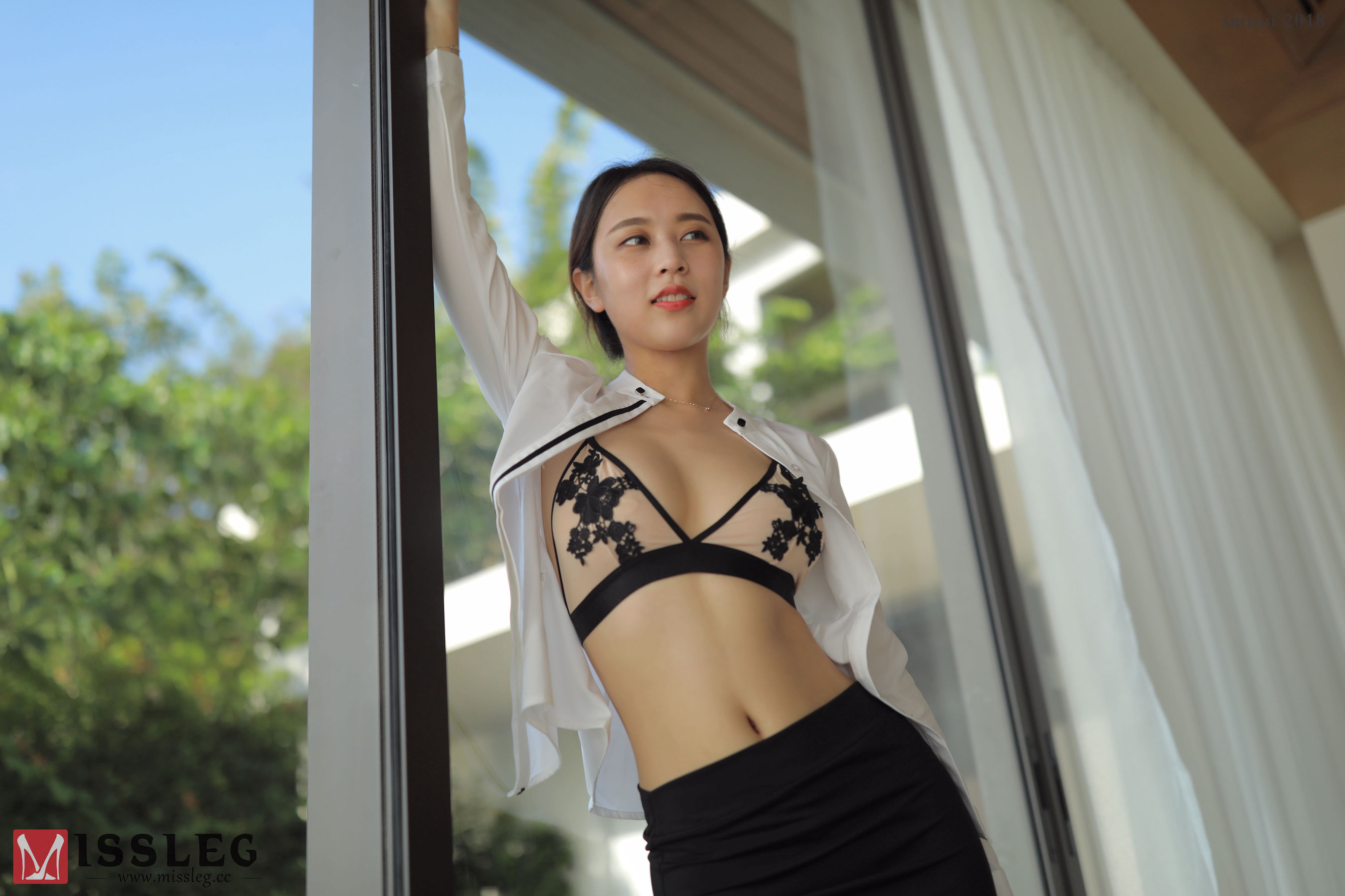 [蜜丝MISSLEG] 苏梅岛旅拍众筹系列 L004 乔依琳 OL套装_第2张