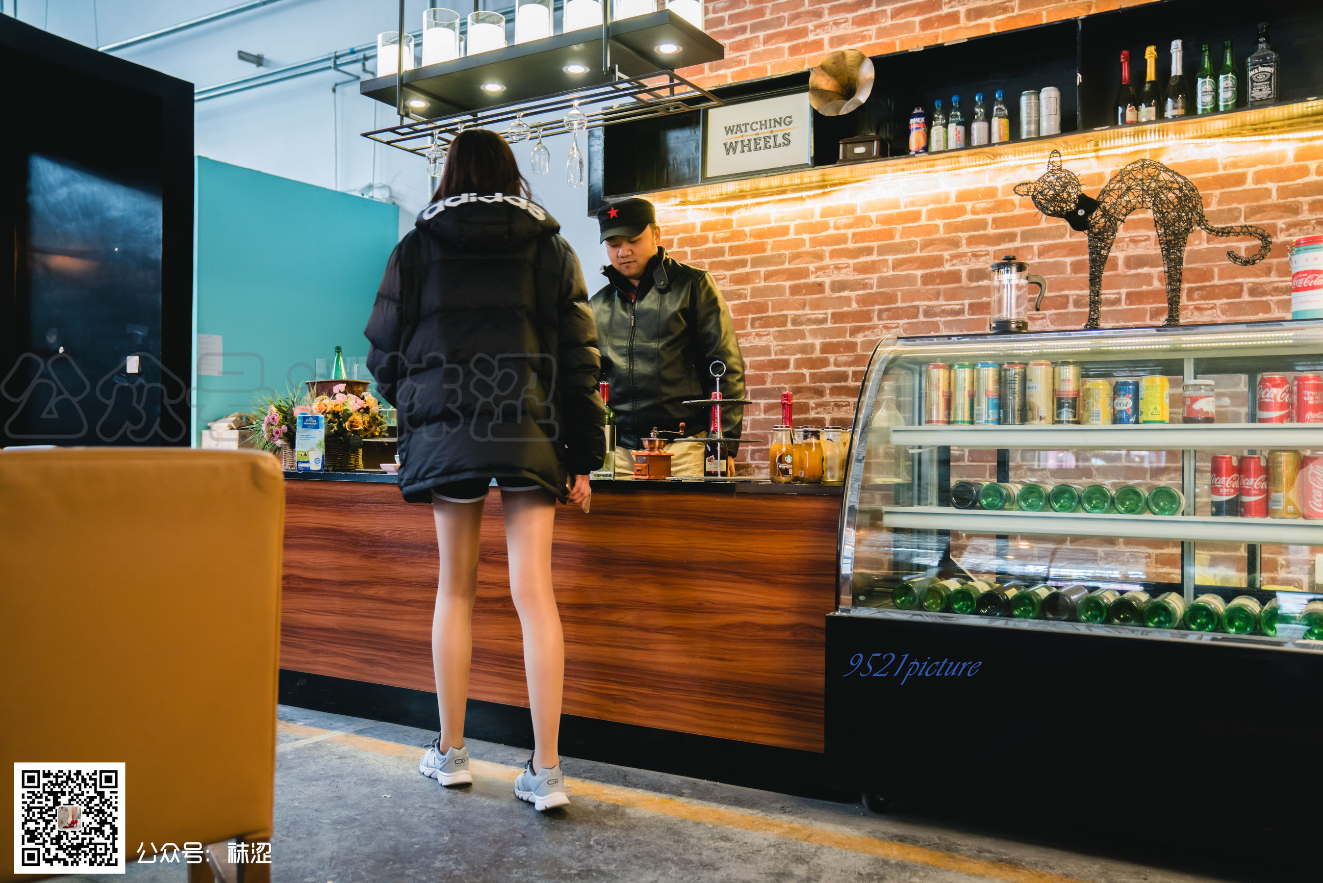 [袜涩] VOL.020 乐乐 油亮丝小剧情_第2张