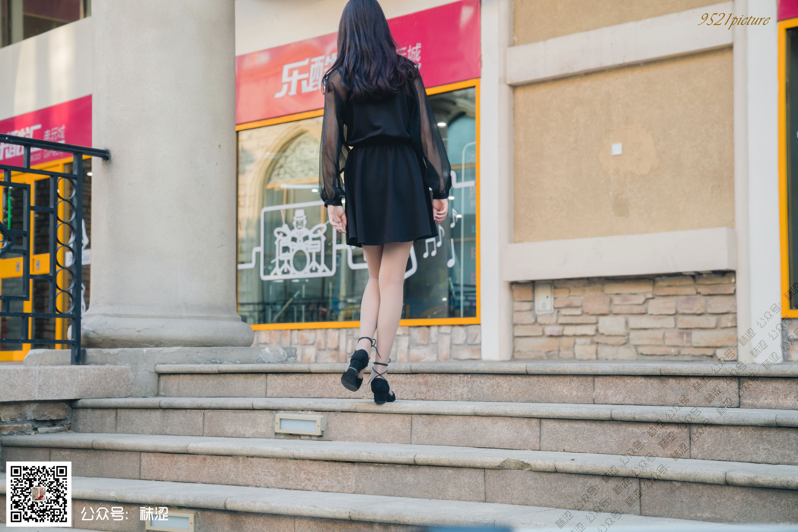 [袜涩] VOL.026  小剧情图集 要到女神的丝袜需要几步_第2张