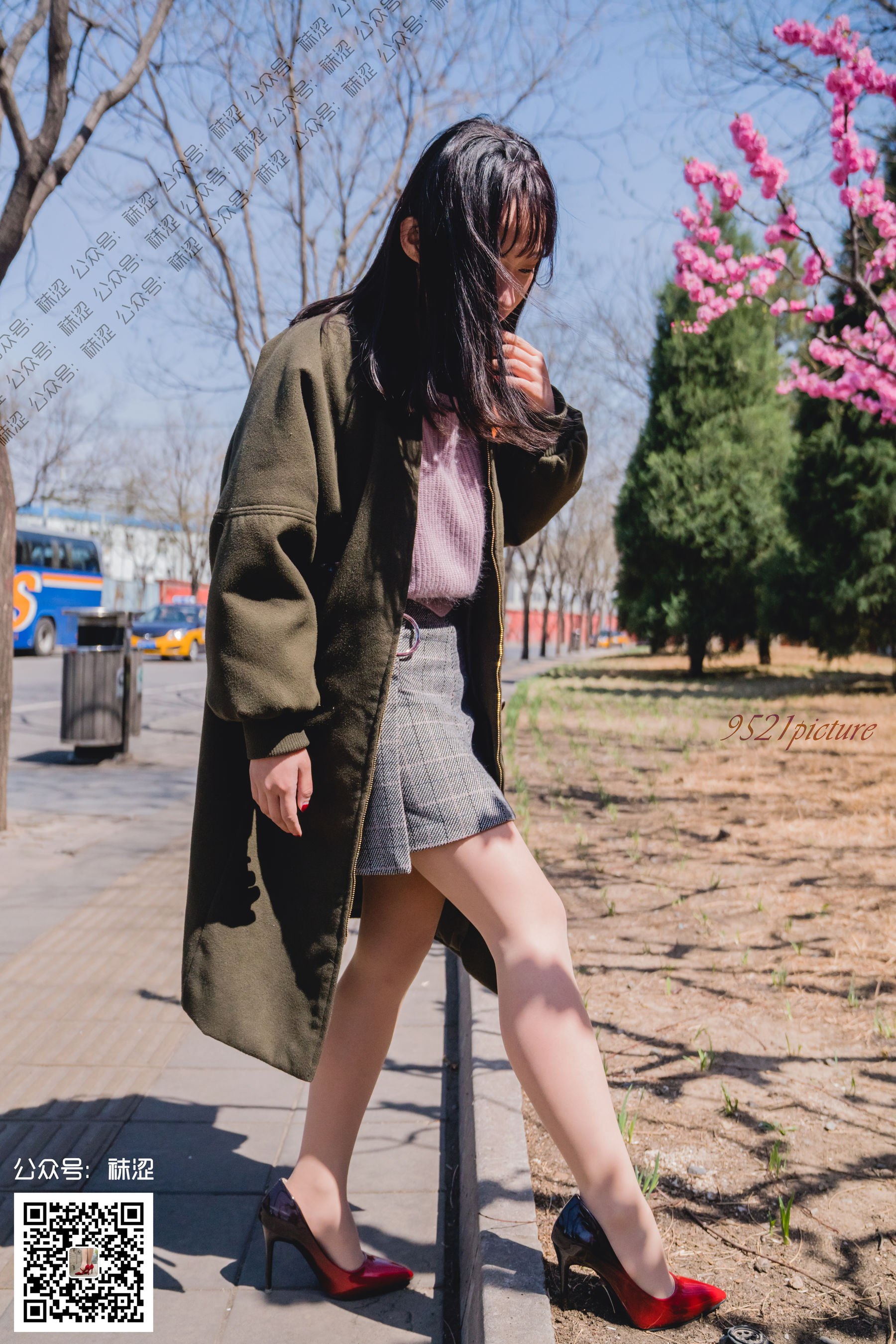 [袜涩] VOL.028 Amanda H打车小剧情_第1张