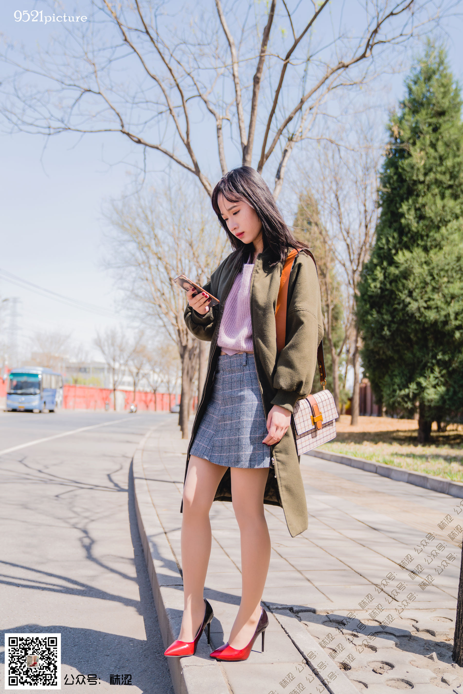 [袜涩] VOL.028 Amanda H打车小剧情_第3张