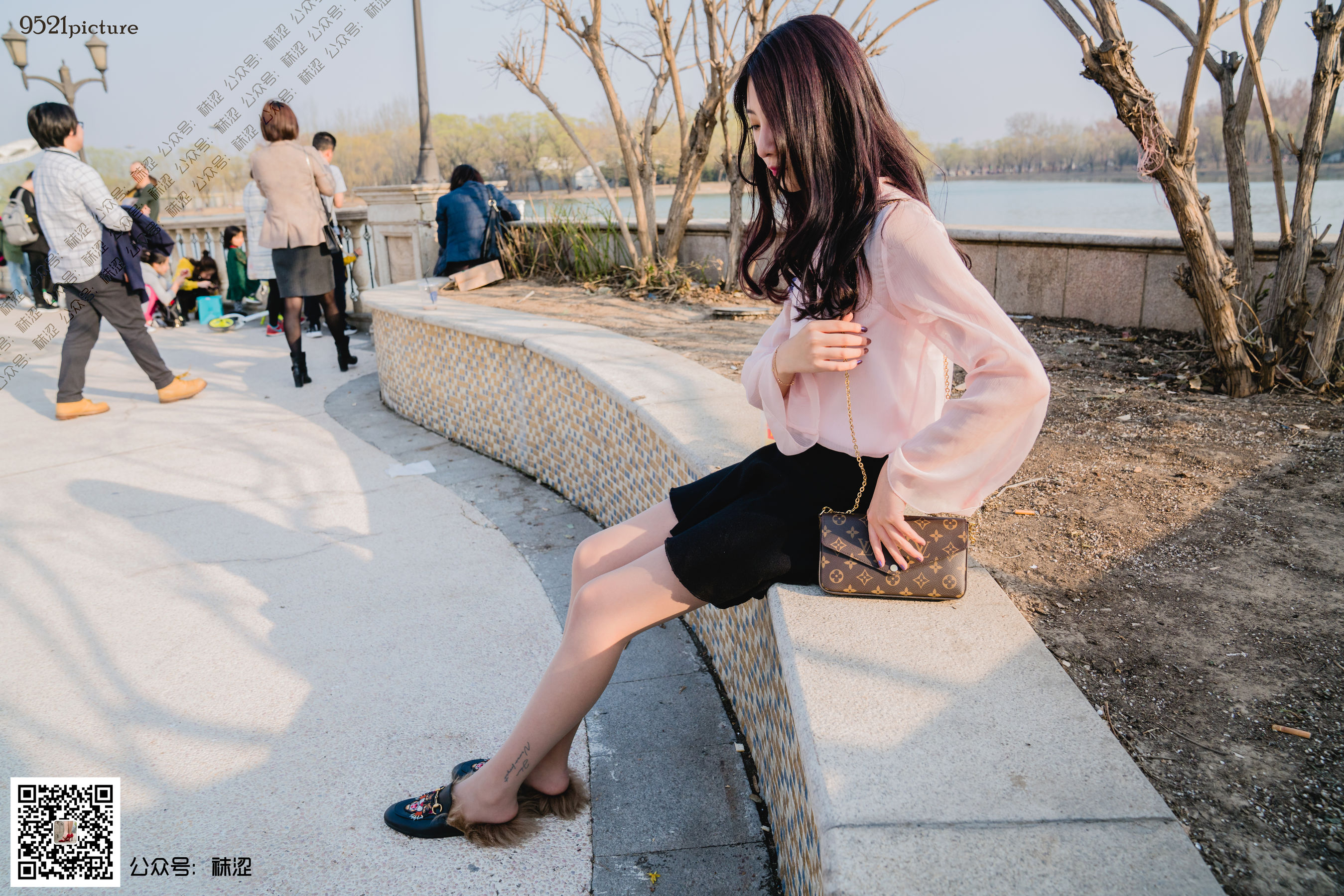 [袜涩] VOL.031 伟伟 黑色小短裙_第4张