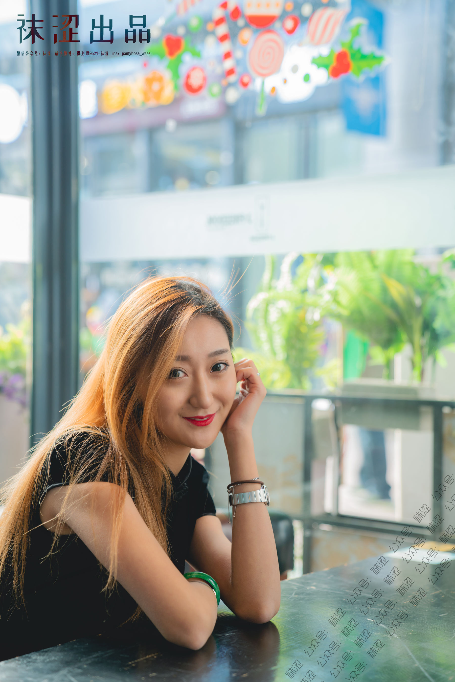 [袜涩] VOL.054 刘哈哈 黑丝小旗袍_第1张