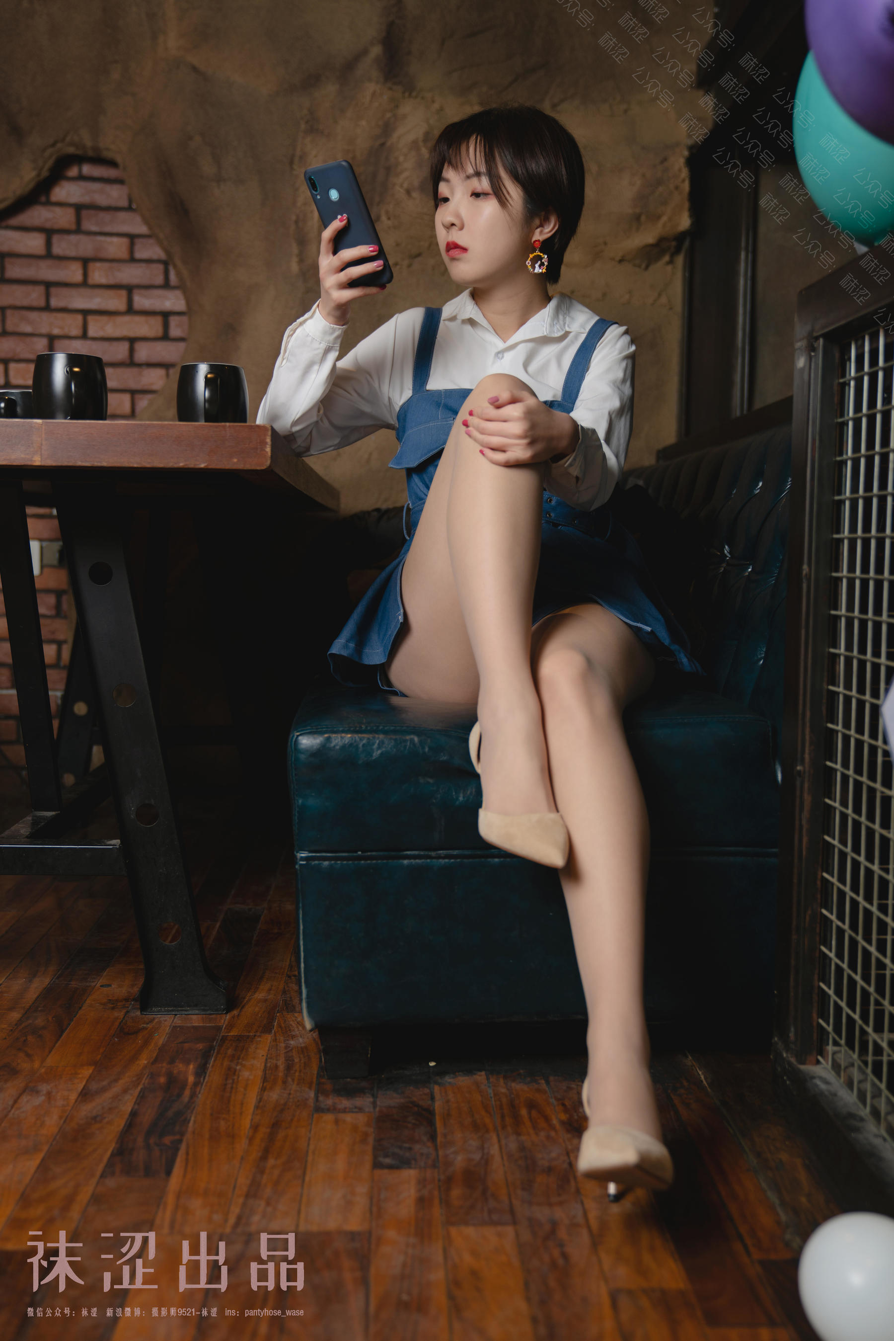 [袜涩] VOL.059 暖暖 牛仔连体裤_第1张