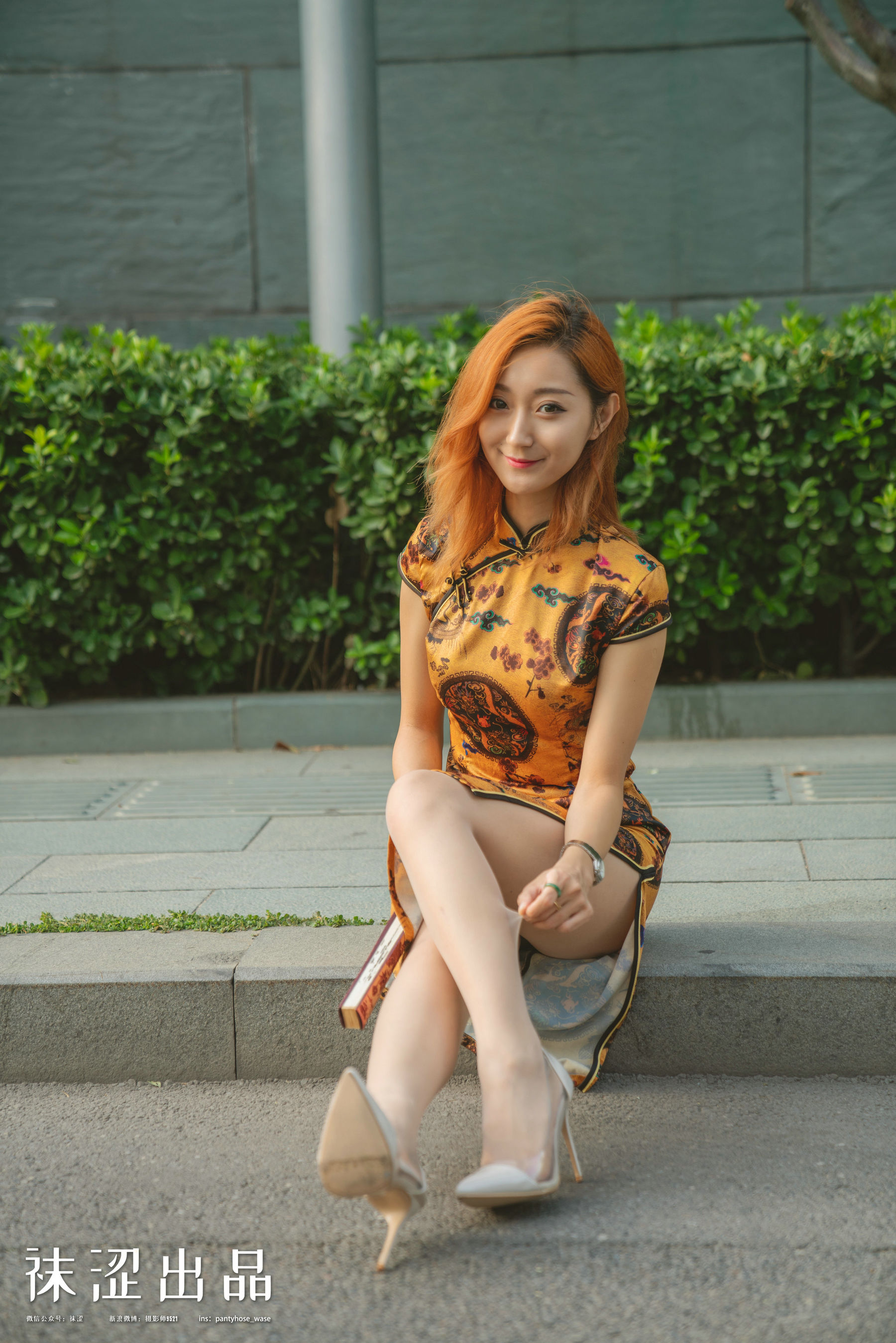 [袜涩] VOL.074 刘哈哈 黄袍_第4张