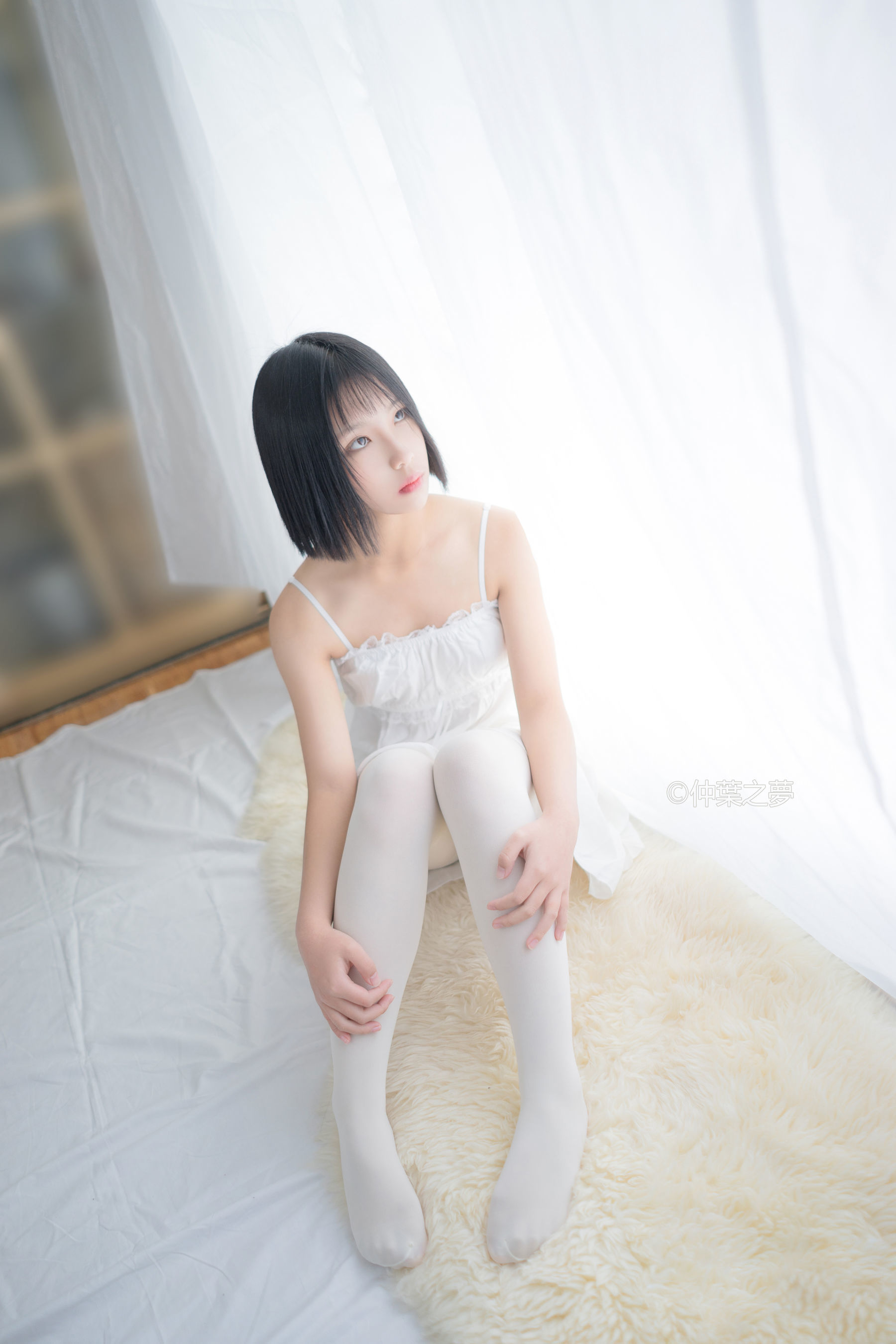 [轻兰映画] Grand.001  清纯白吊带裙_第5张
