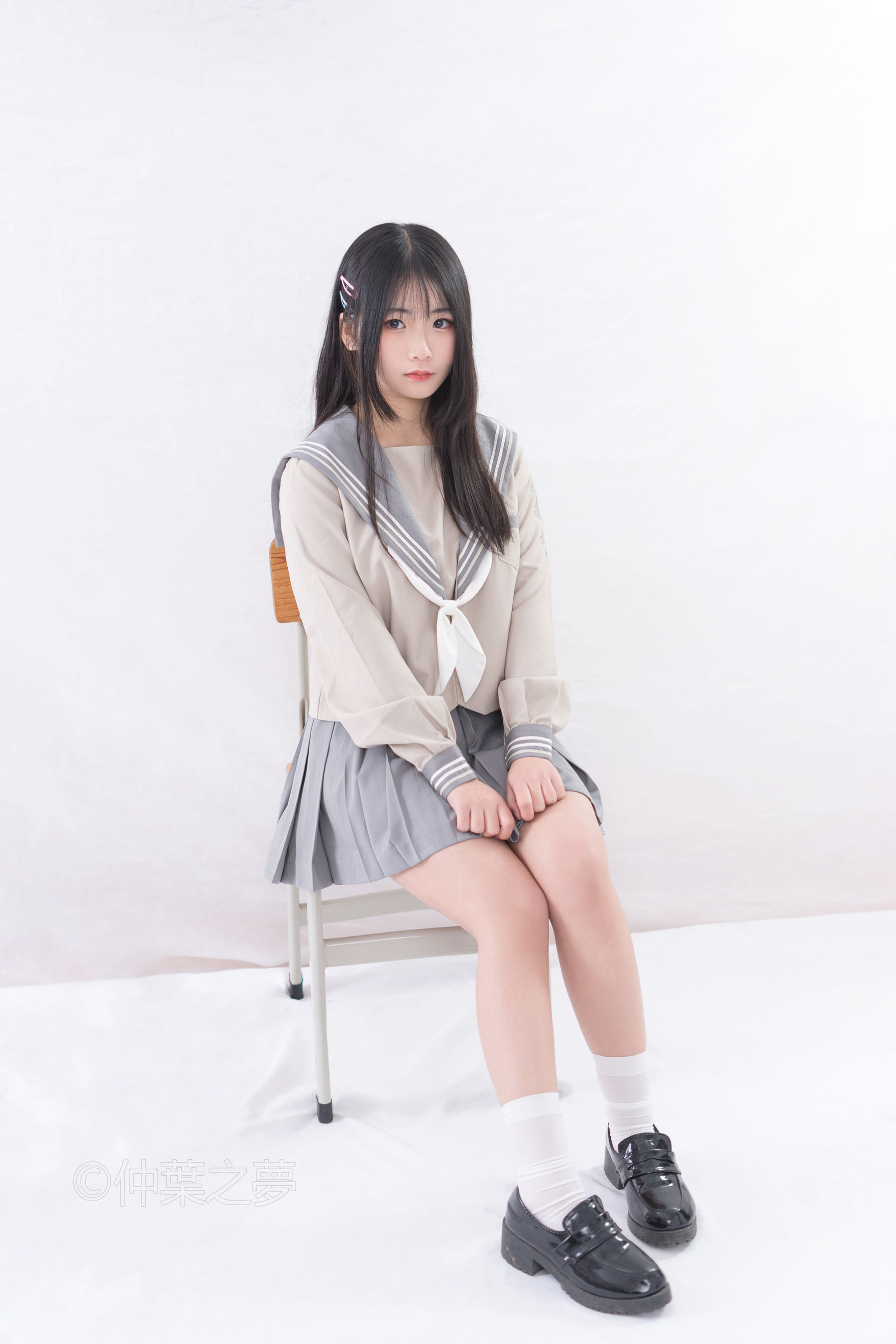 [轻兰映画] Grand.003  日系水手服学妹_第1张