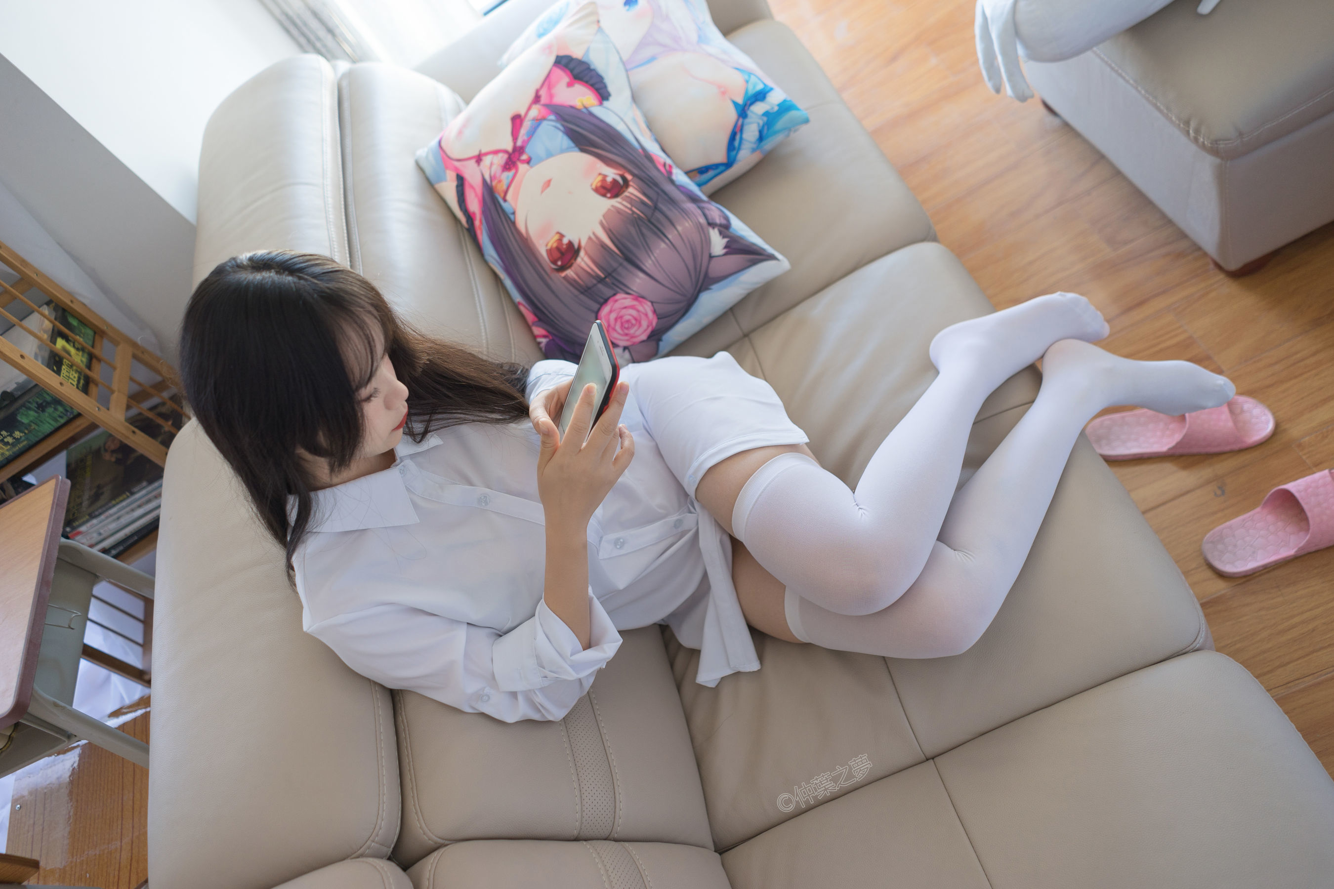 [轻兰映画] SPL.013  衬衫白丝诱惑_第2张