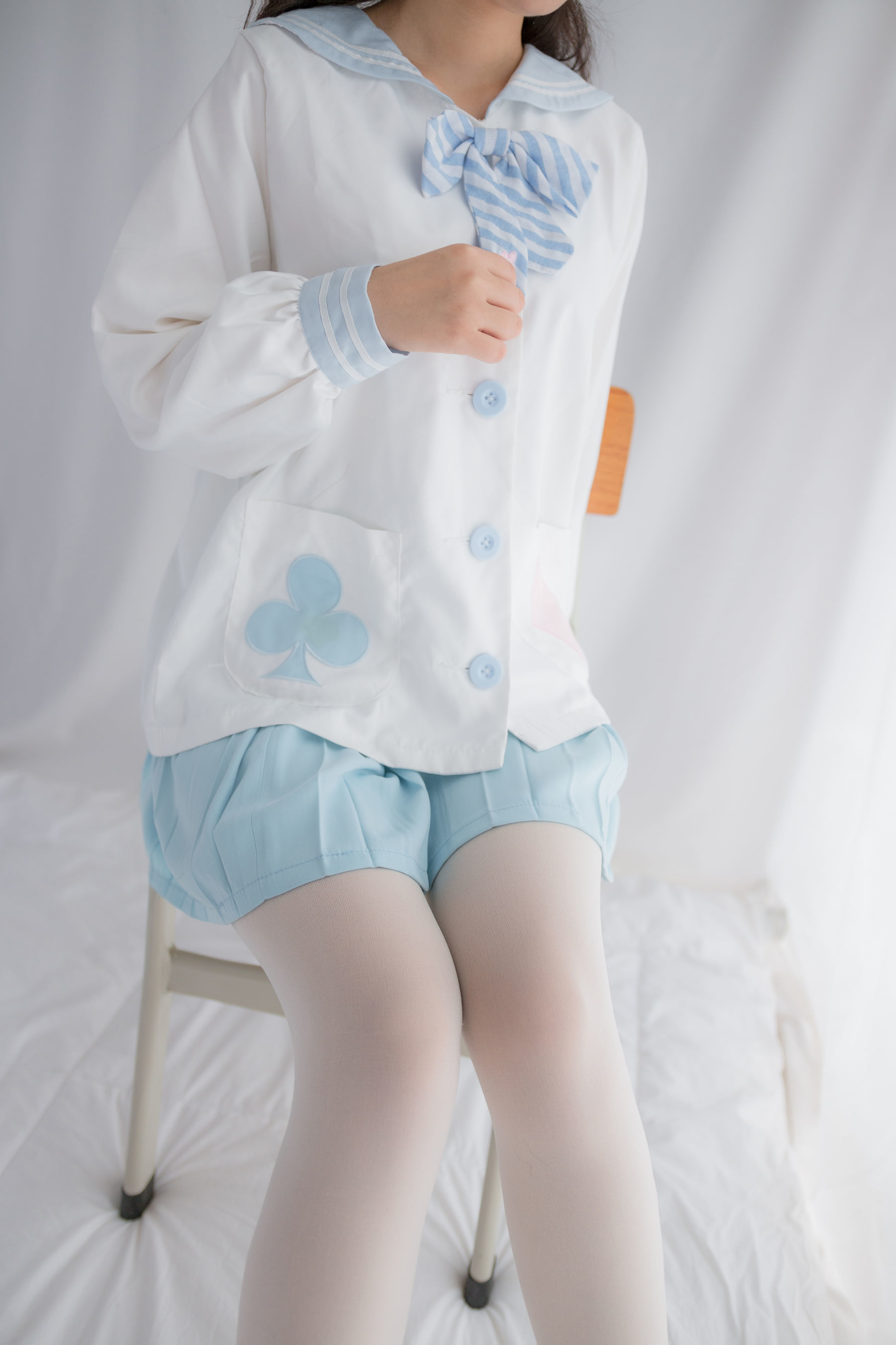 [轻兰映画] VOL.001  少女白丝_第5张